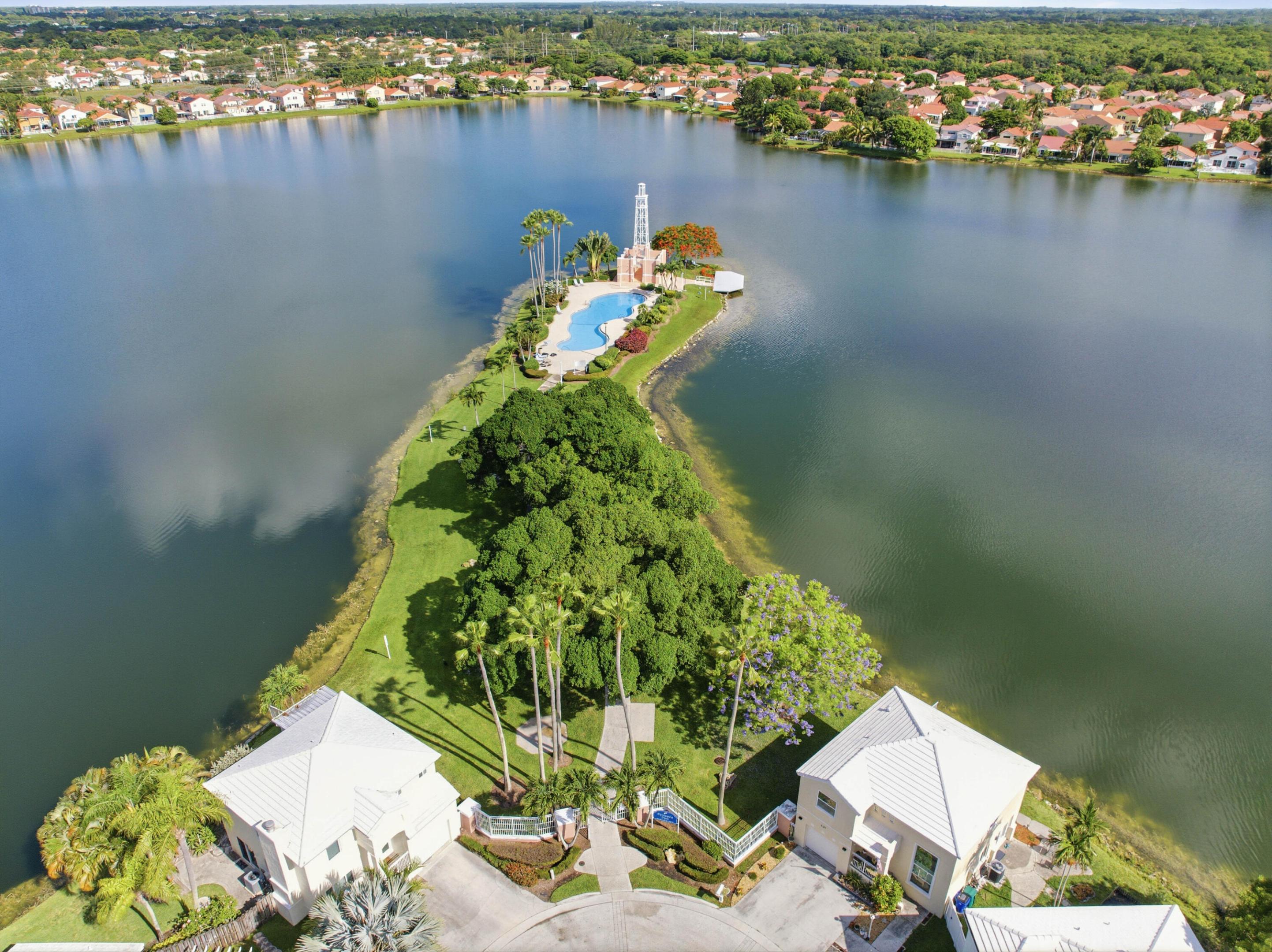 6582 Bayfront Drive Property Photo 13