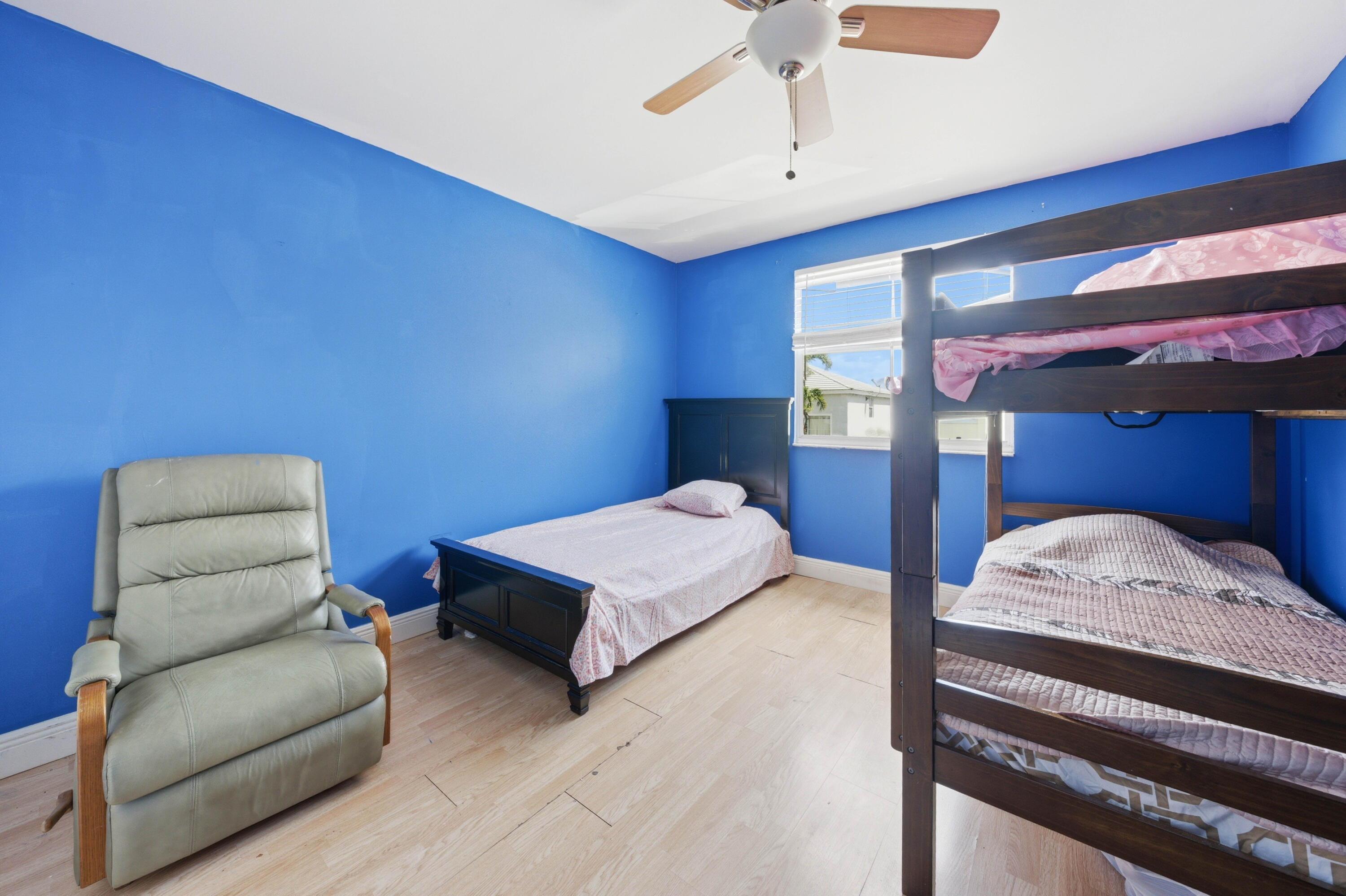 6582 Bayfront Drive Property Photo 33