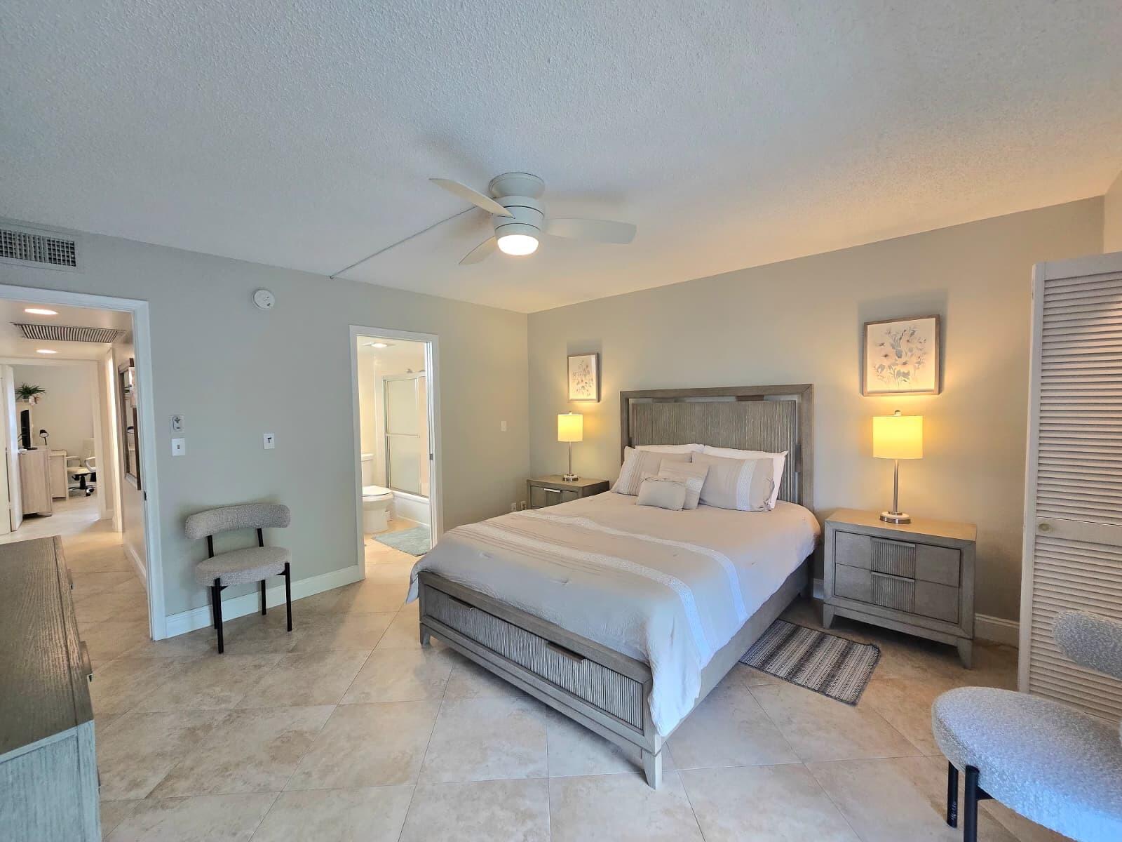 2402 Antigua Circle E3 Property Photo 23