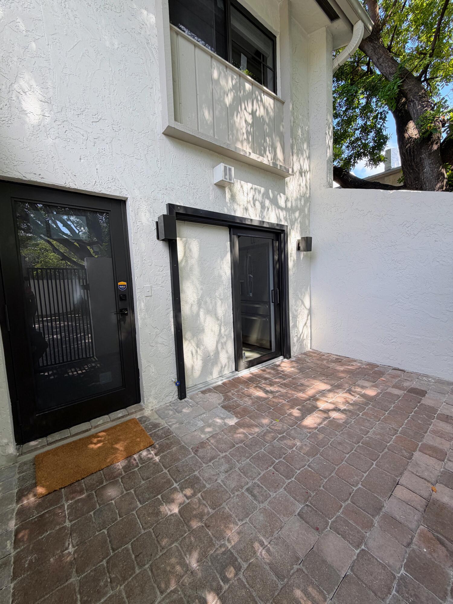 575 Ne 7th Avenue 4b Property Photo 13