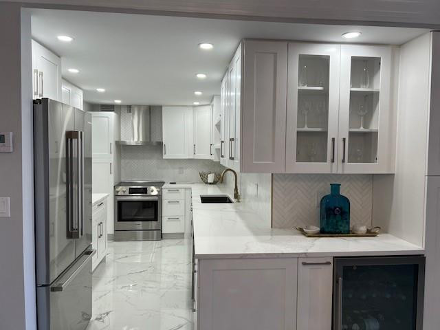 405 N Ocean Boulevard 825 Property Photo 3