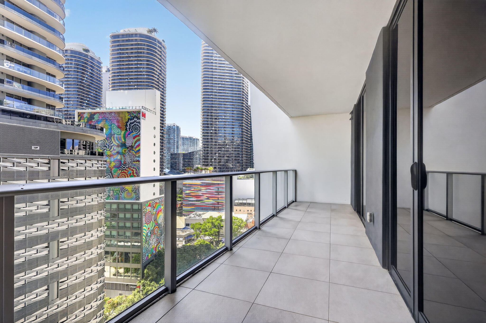 1010 Brickell Avenue 1607 Property Photo 2