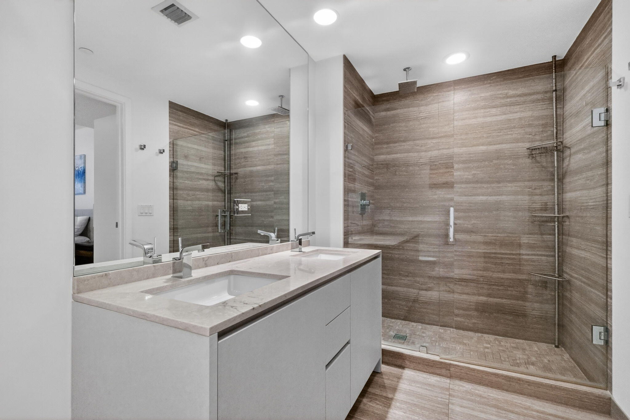 1010 Brickell Avenue 1607 Property Photo 21