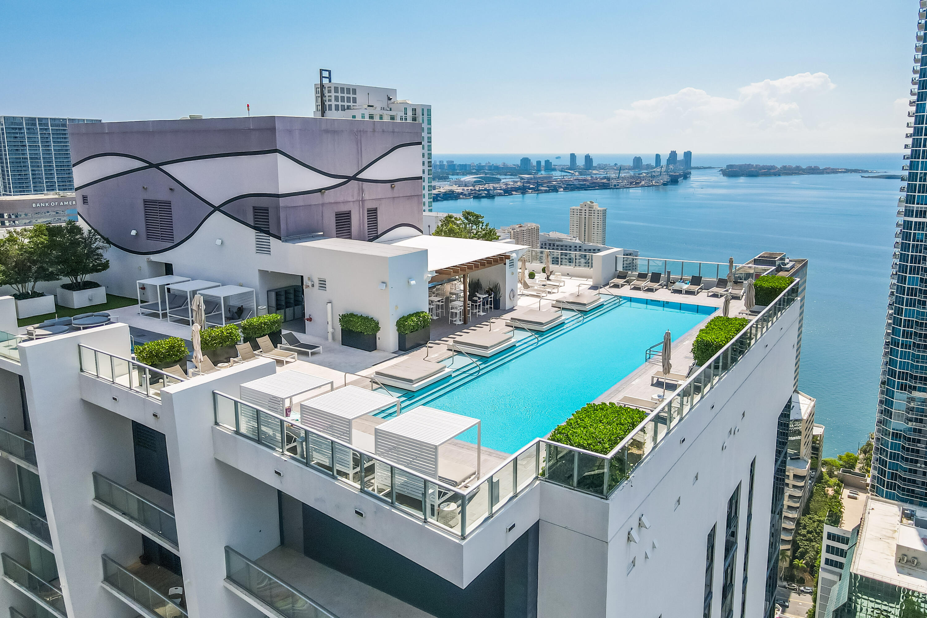 1010 Brickell Avenue 1607 Property Photo 51