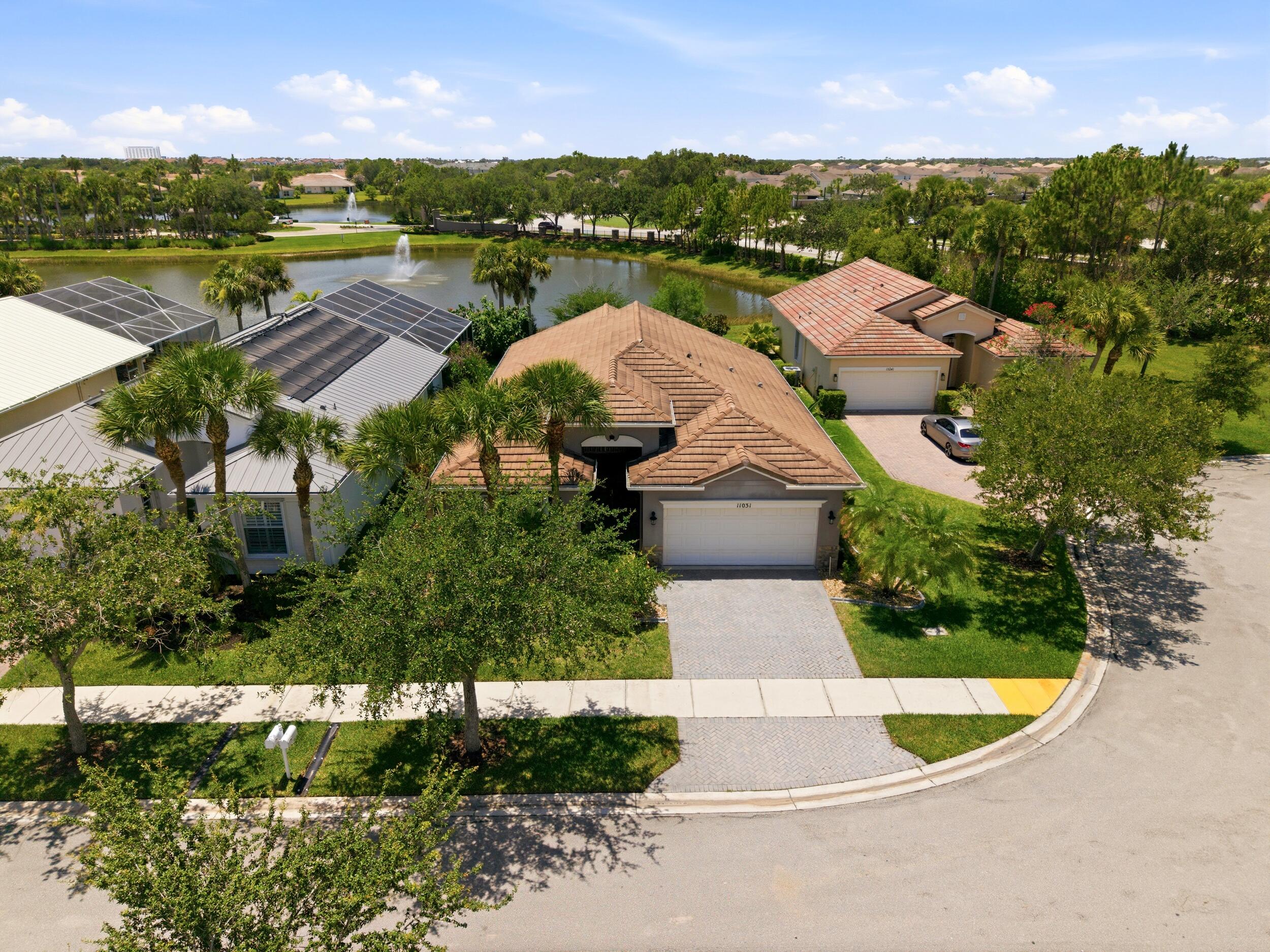 11031 Sw Dunhill Court Property Photo 43