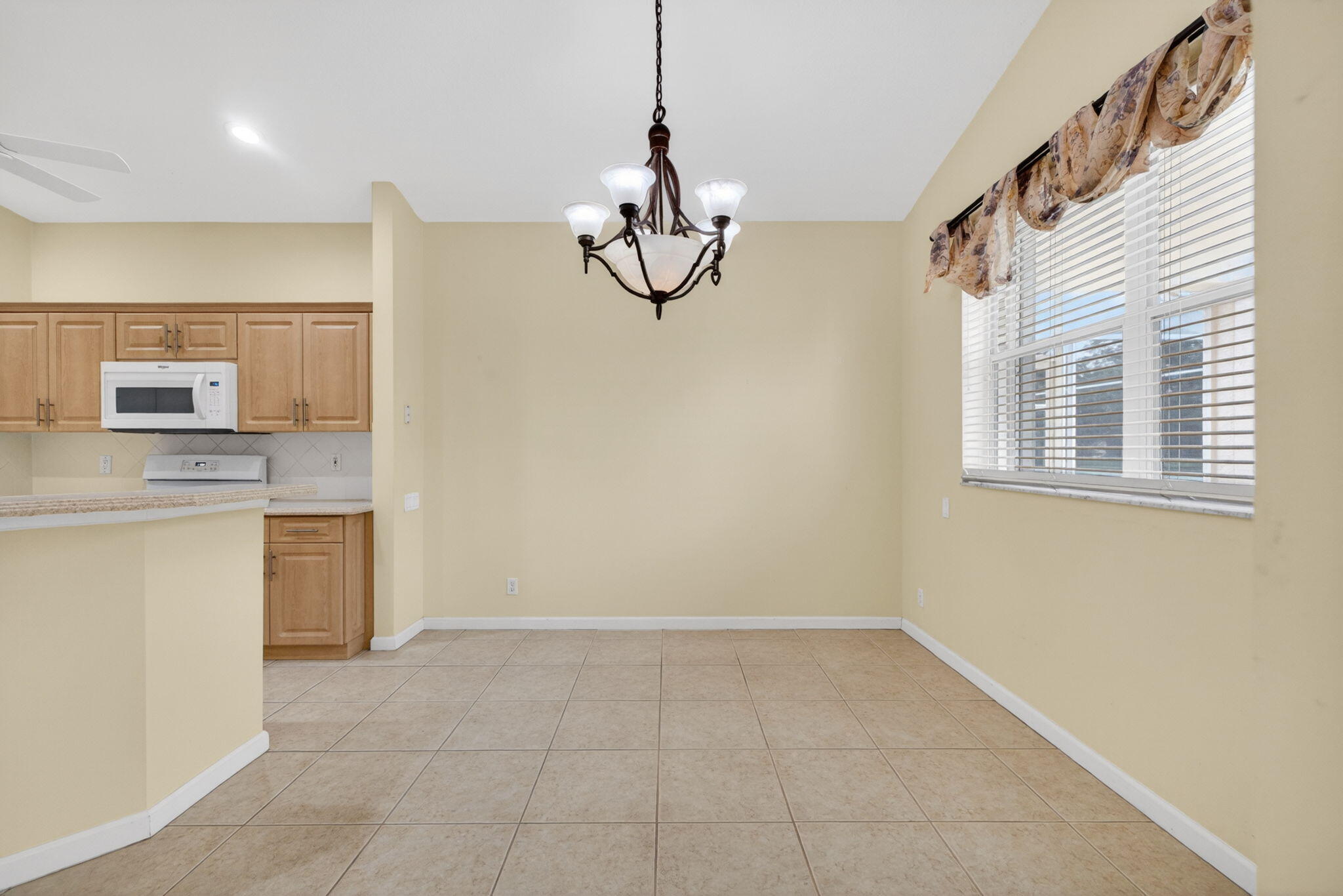 171 Nw Lawton Road Property Photo 10
