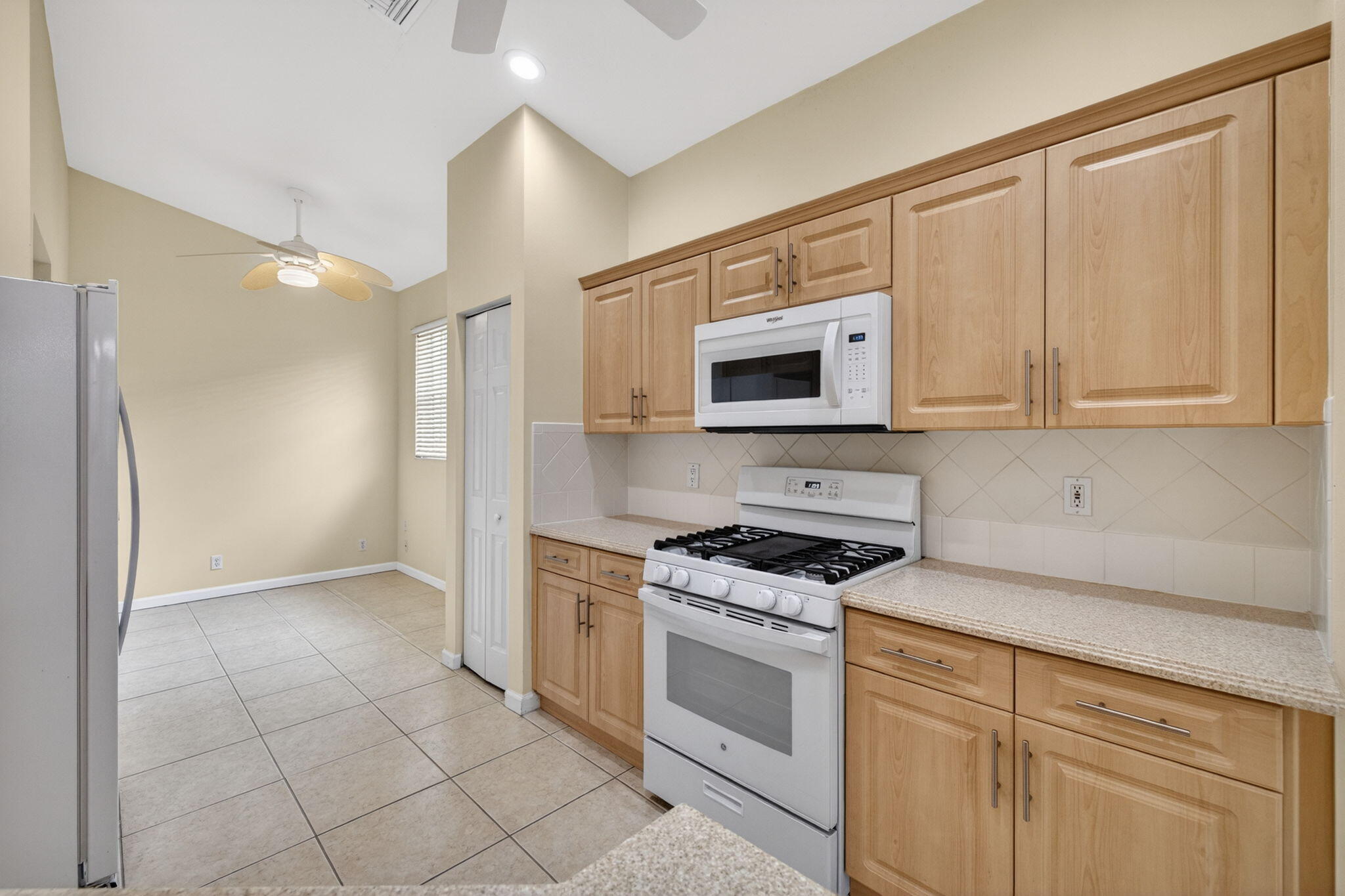 171 Nw Lawton Road Property Photo 12