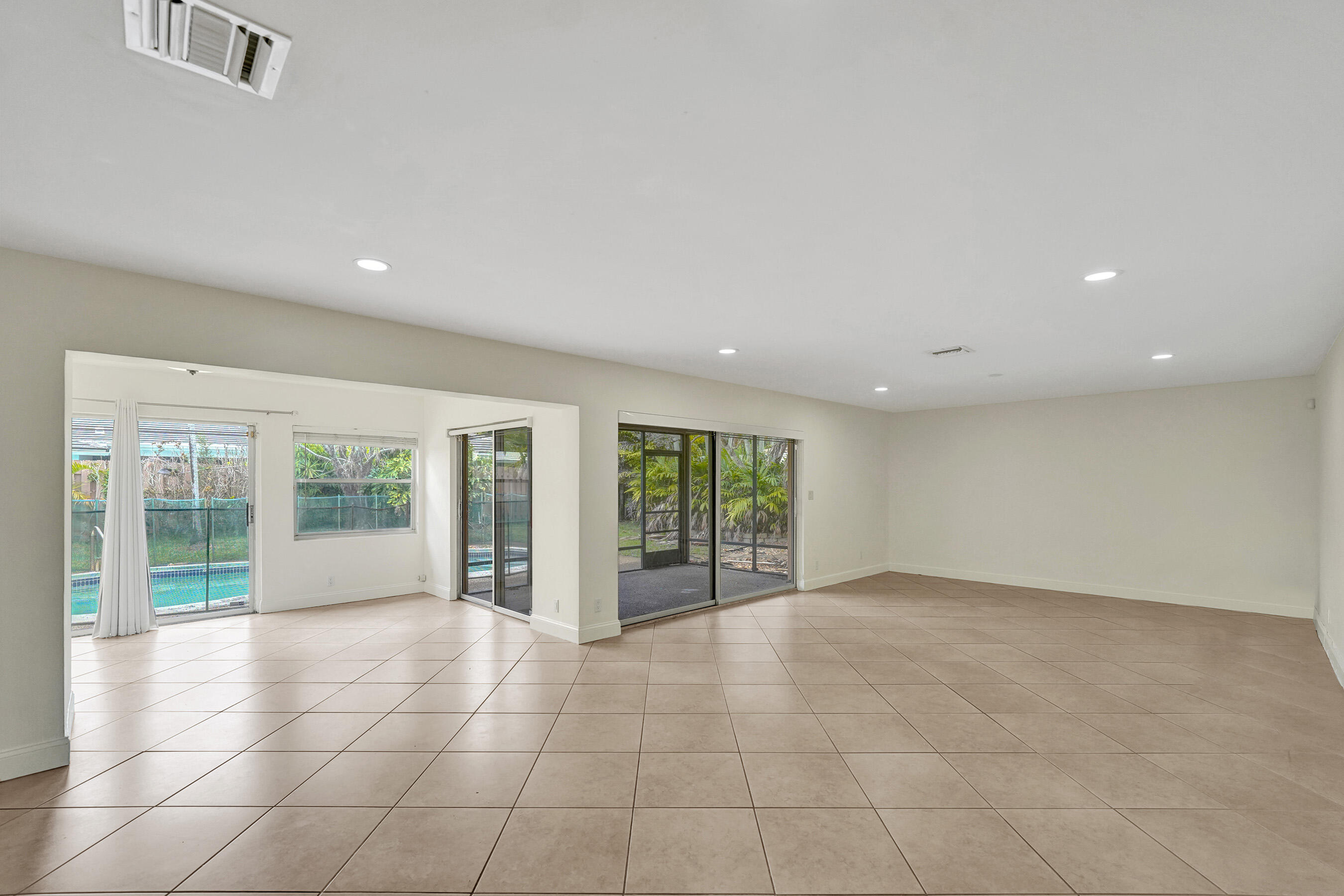 4721 Sarazen Drive Property Photo 8