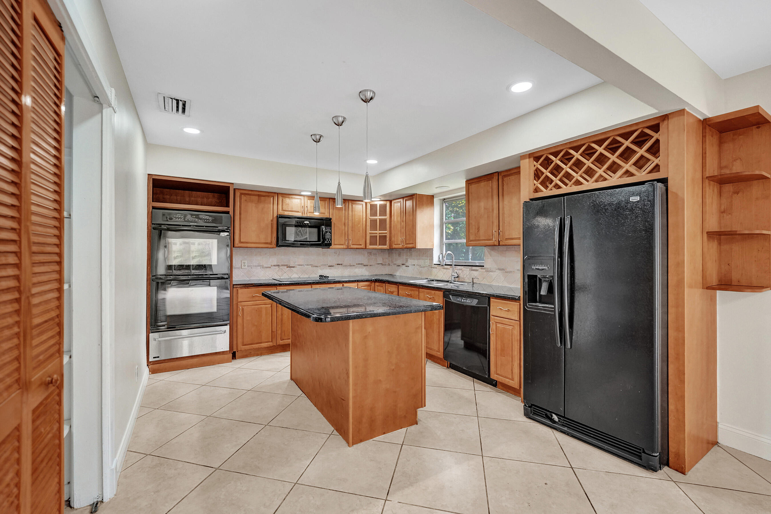 4721 Sarazen Drive Property Photo 16