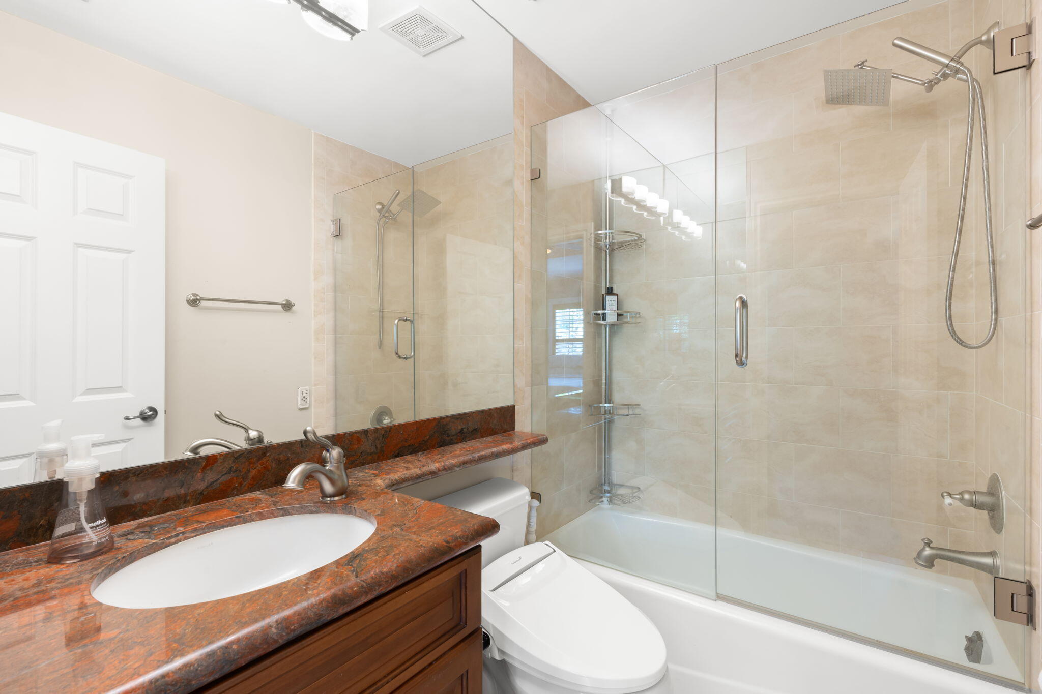 633 Ne 20th Street Property Photo 56