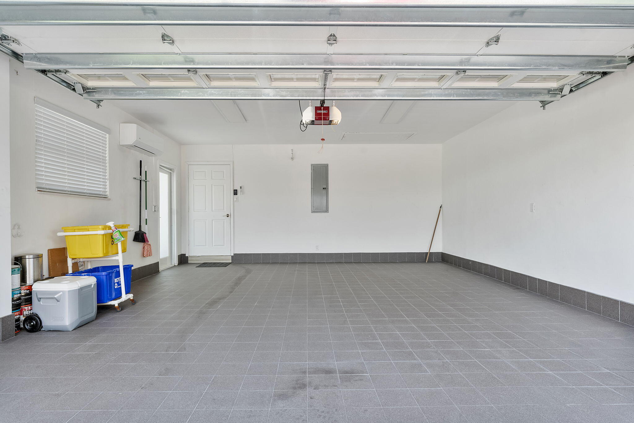 831 Dover Street Property Photo 30