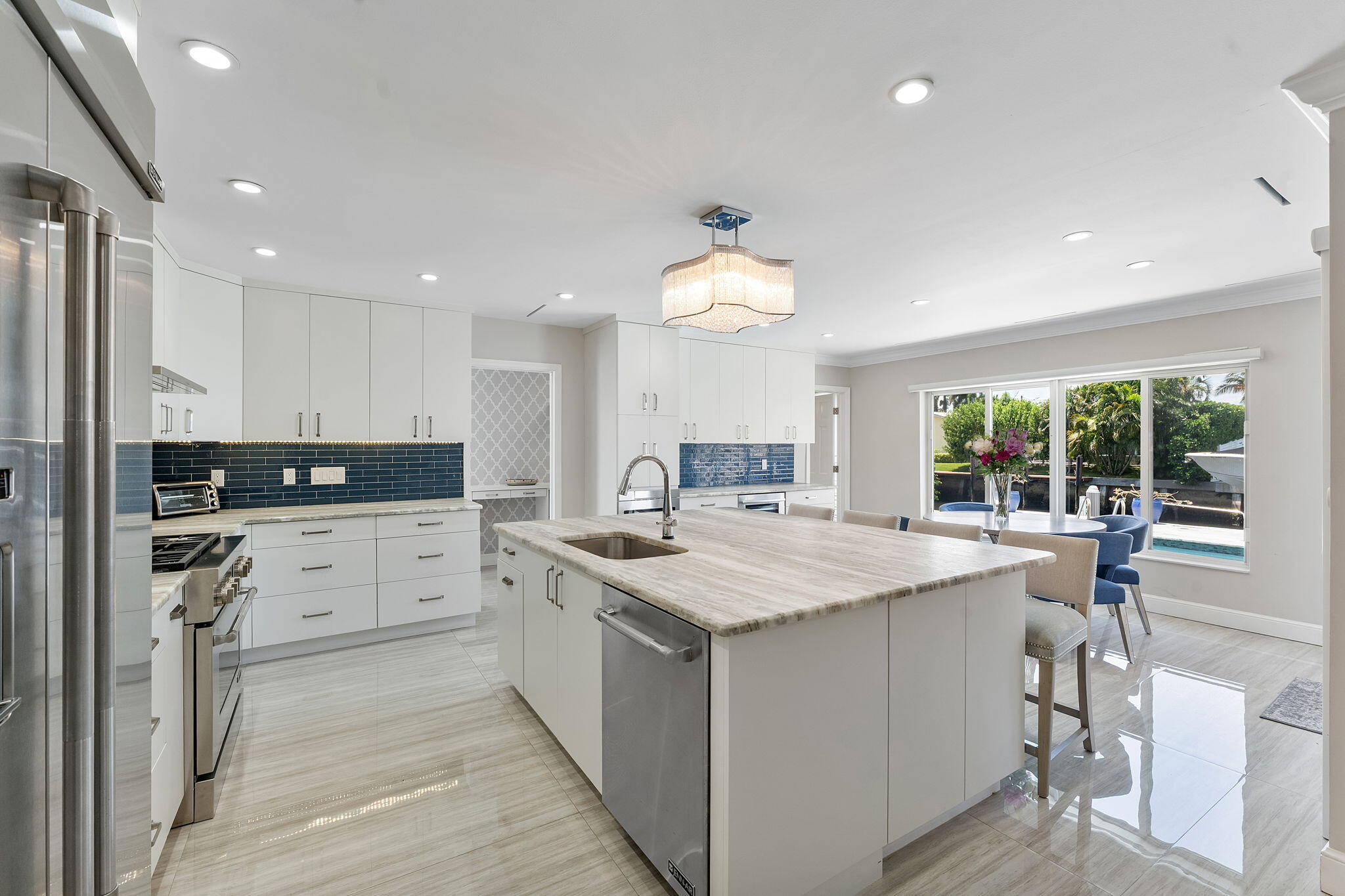 831 Dover Street Property Photo 33