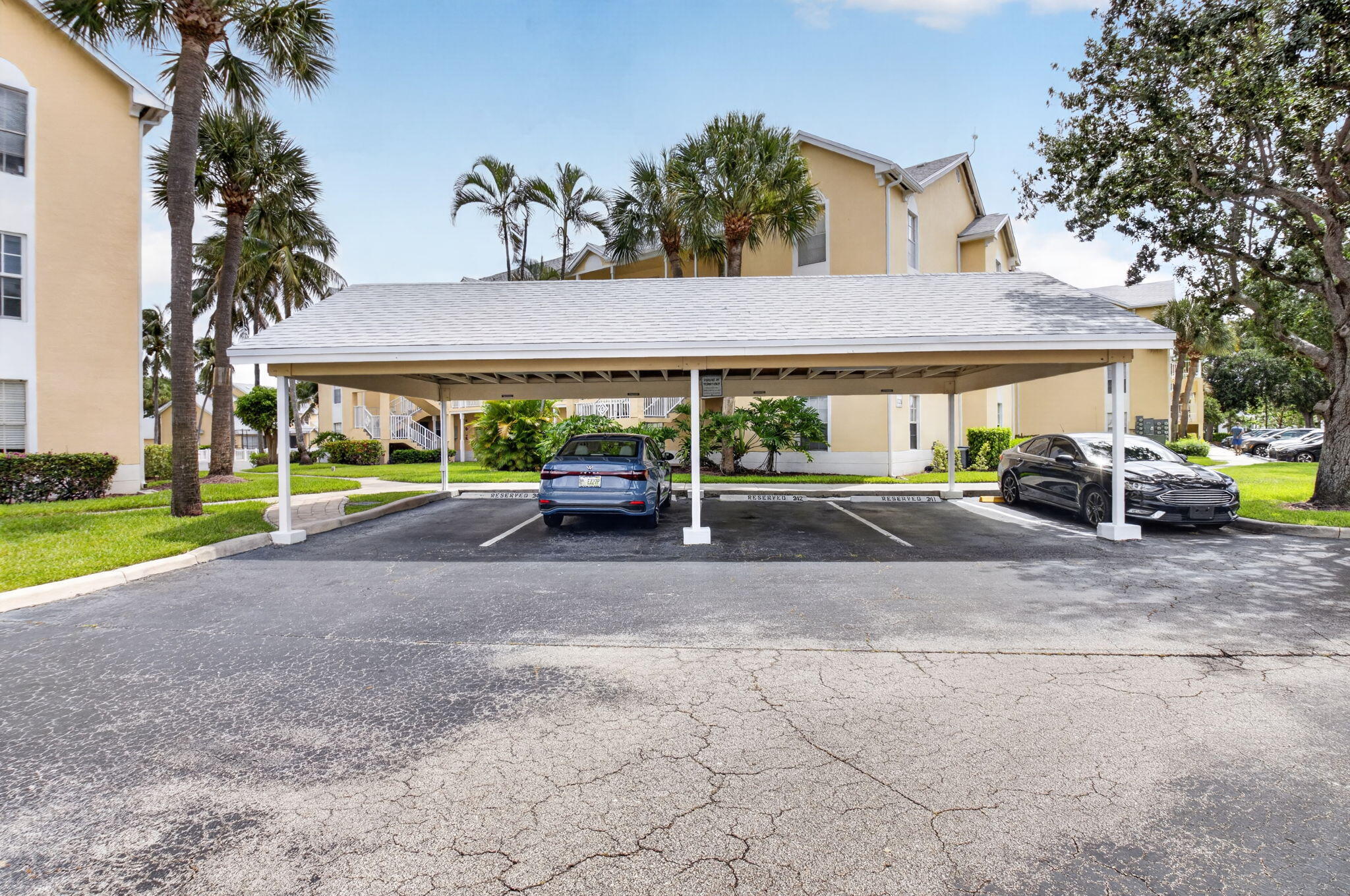 6339 La Costa Drive D Property Photo 2