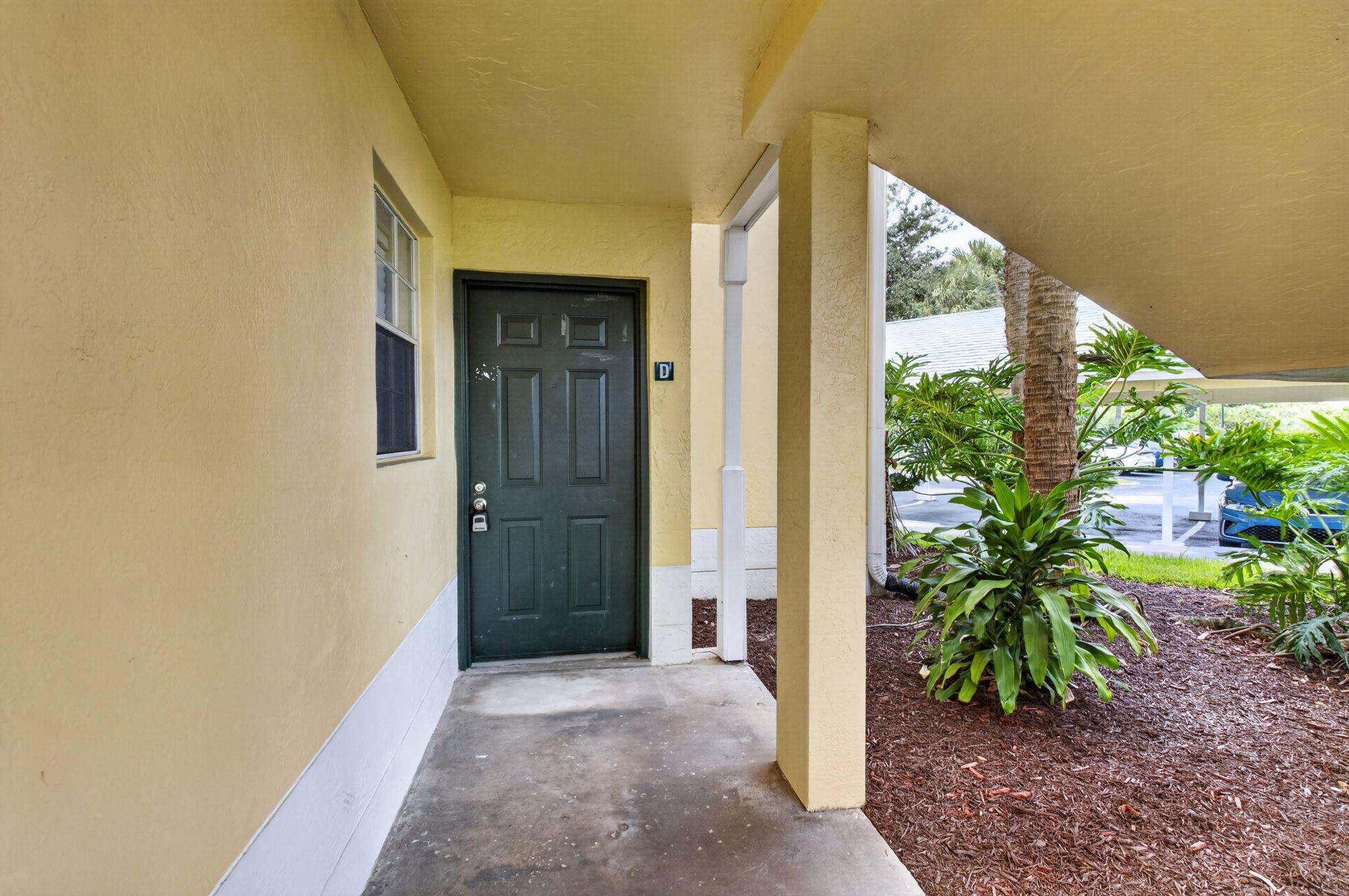 6339 La Costa Drive D Property Photo 4
