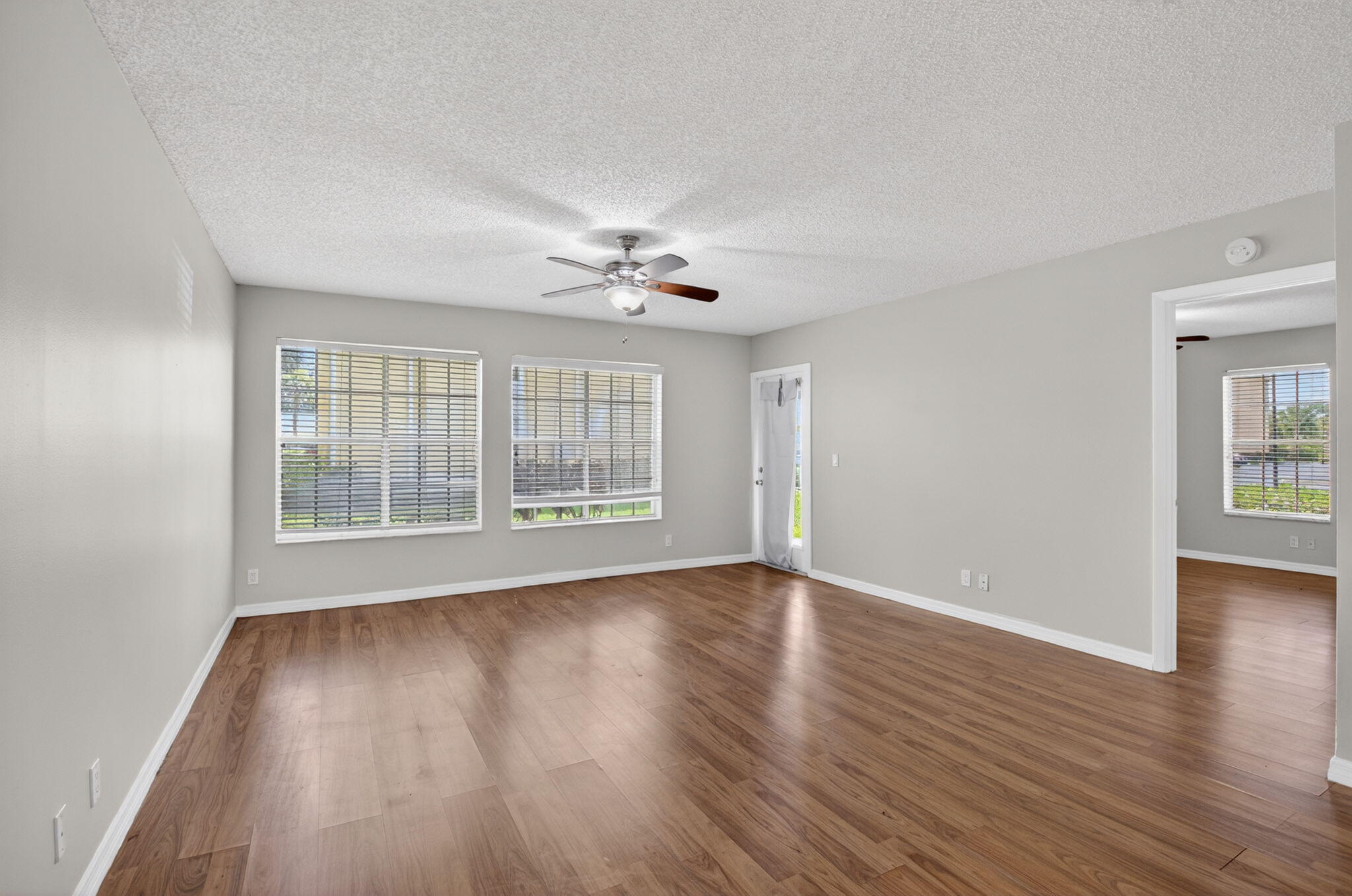 6339 La Costa Drive D Property Photo 8