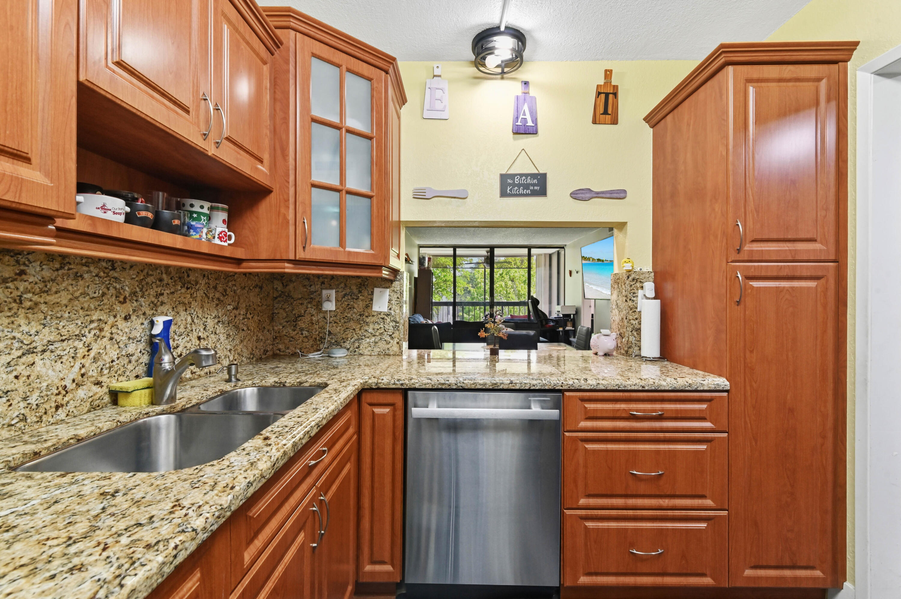 8441 Forest Hills Drive 306 Property Photo 10