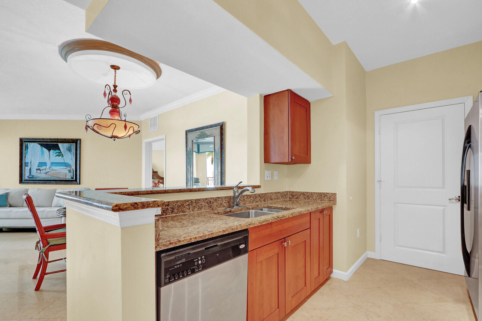 975 Nw Flagler Avenue 206 Property Photo 6