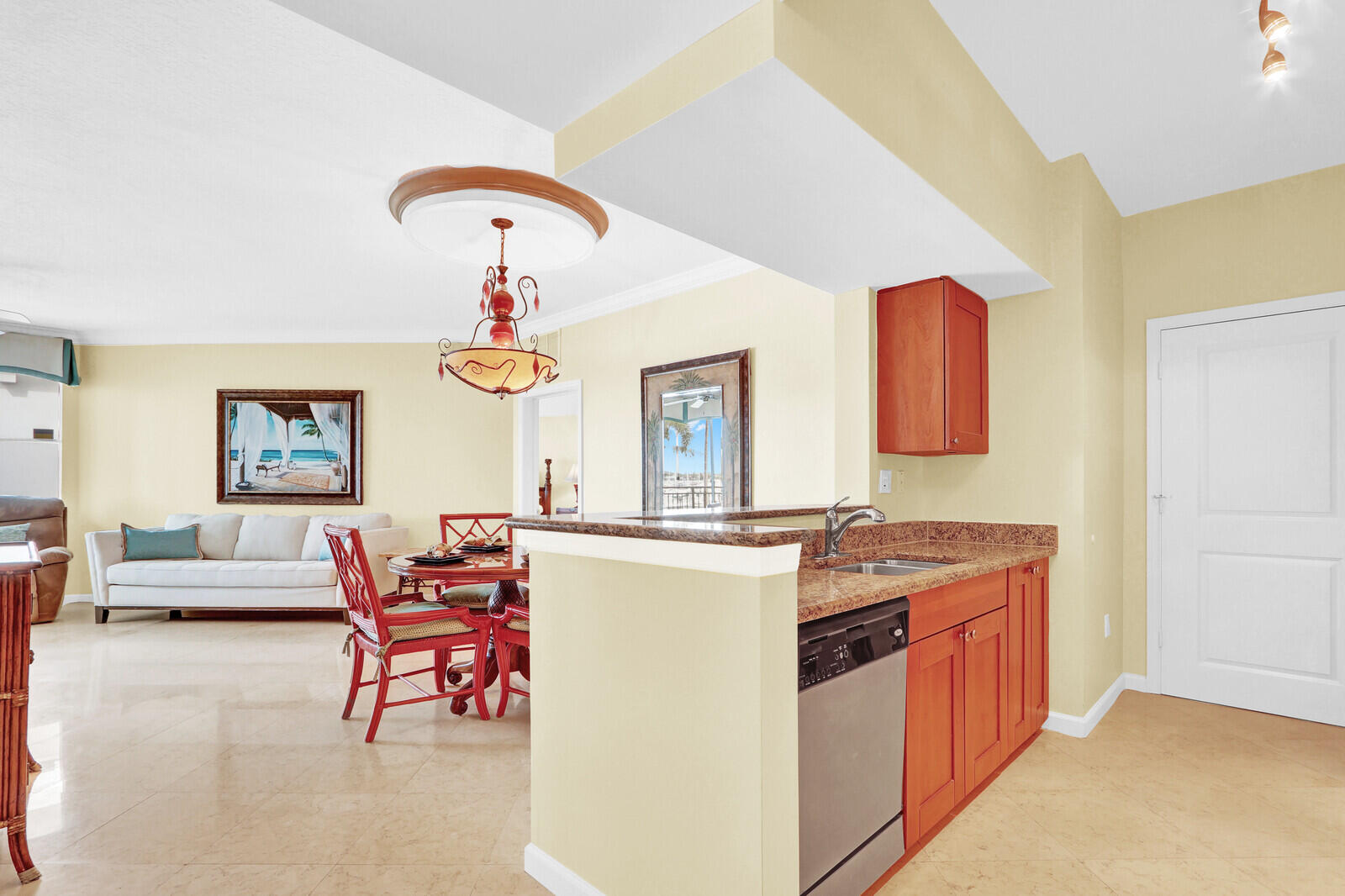 975 Nw Flagler Avenue 206 Property Photo 9
