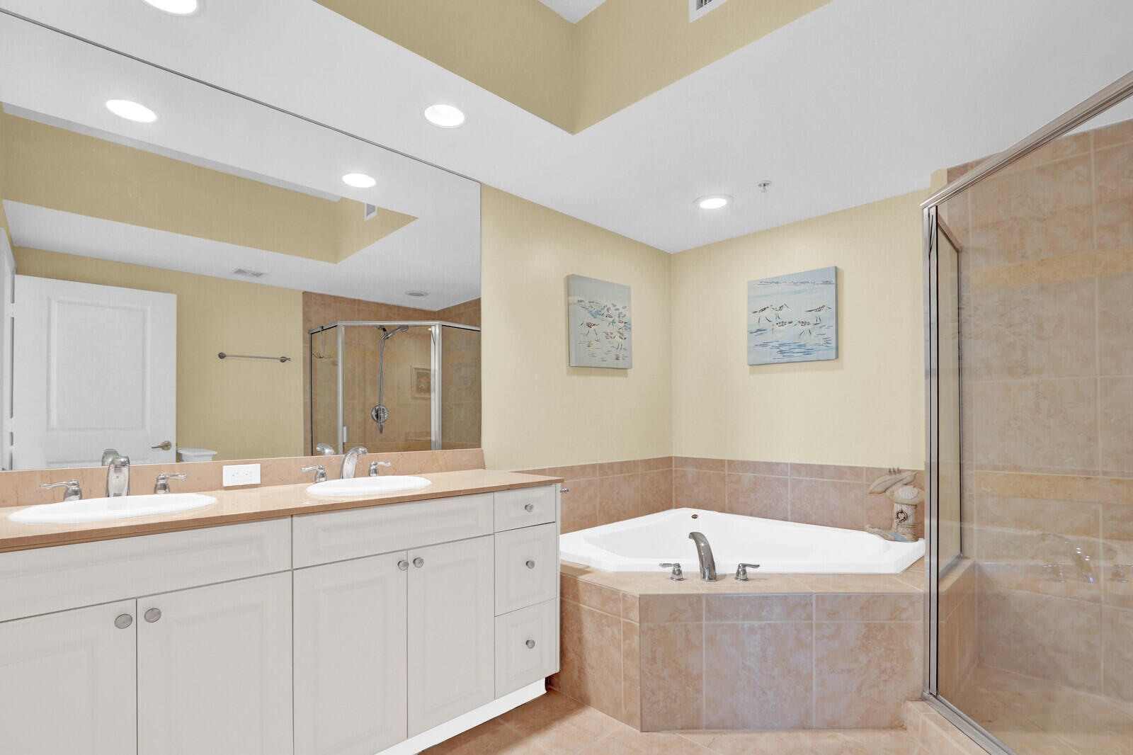 975 Nw Flagler Avenue 206 Property Photo 26