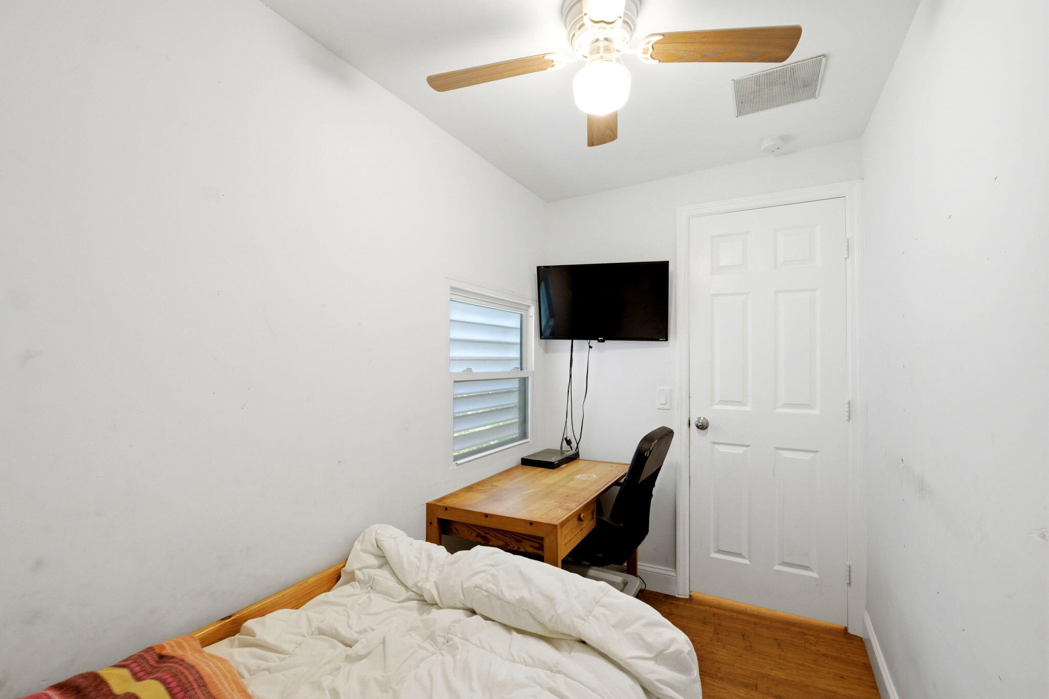 823 Doctor Martin Luther King Junior Boulevard 823 Property Photo 23