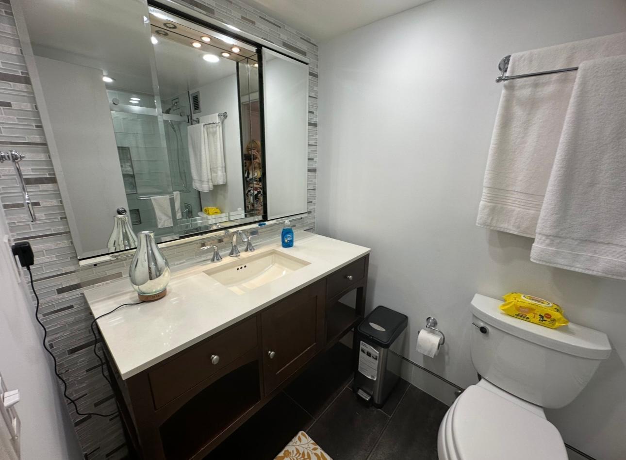 2029 N Ocean Boulevard 208 Property Photo 13