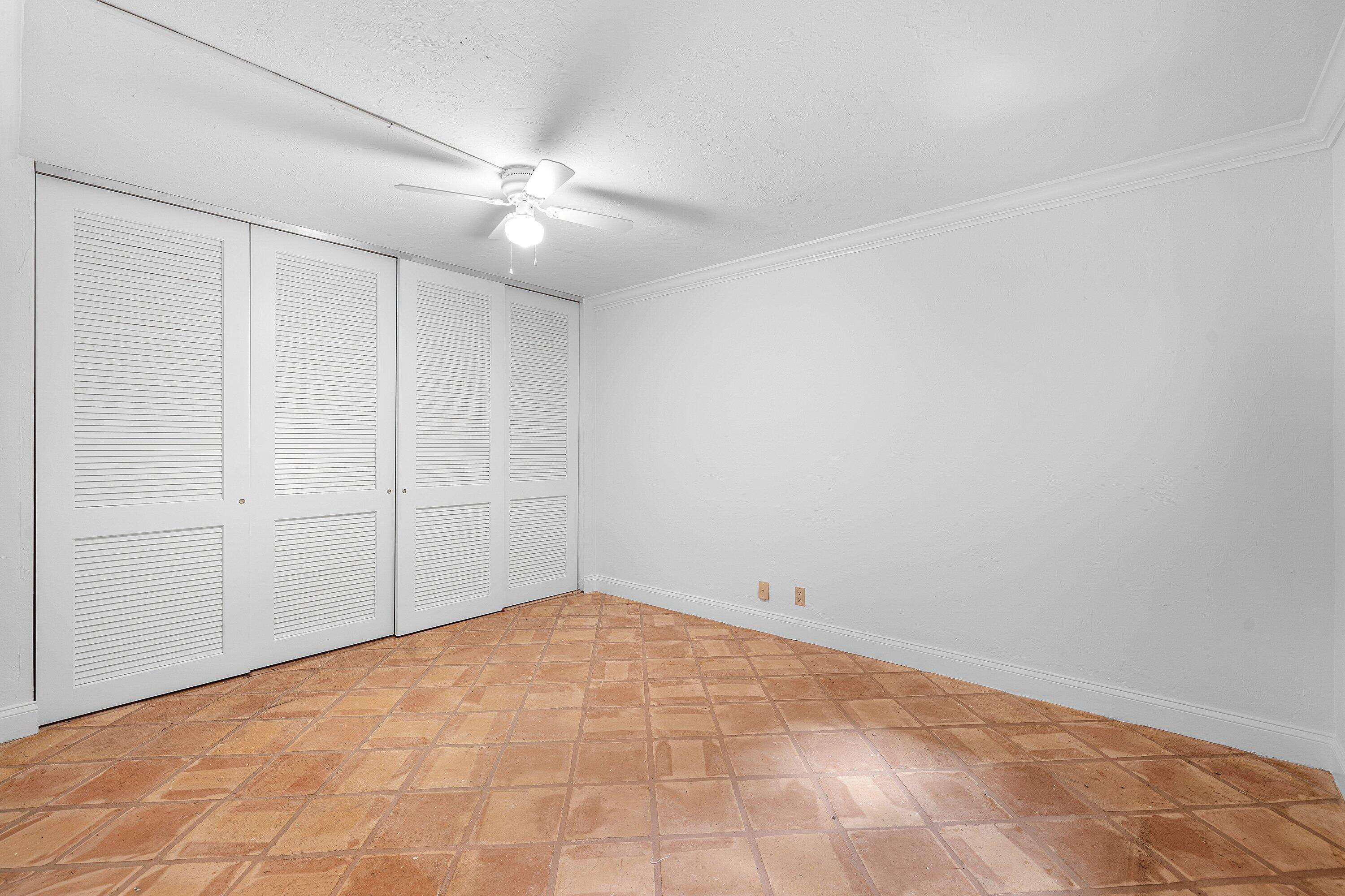 16 Via Lago Property Photo 22