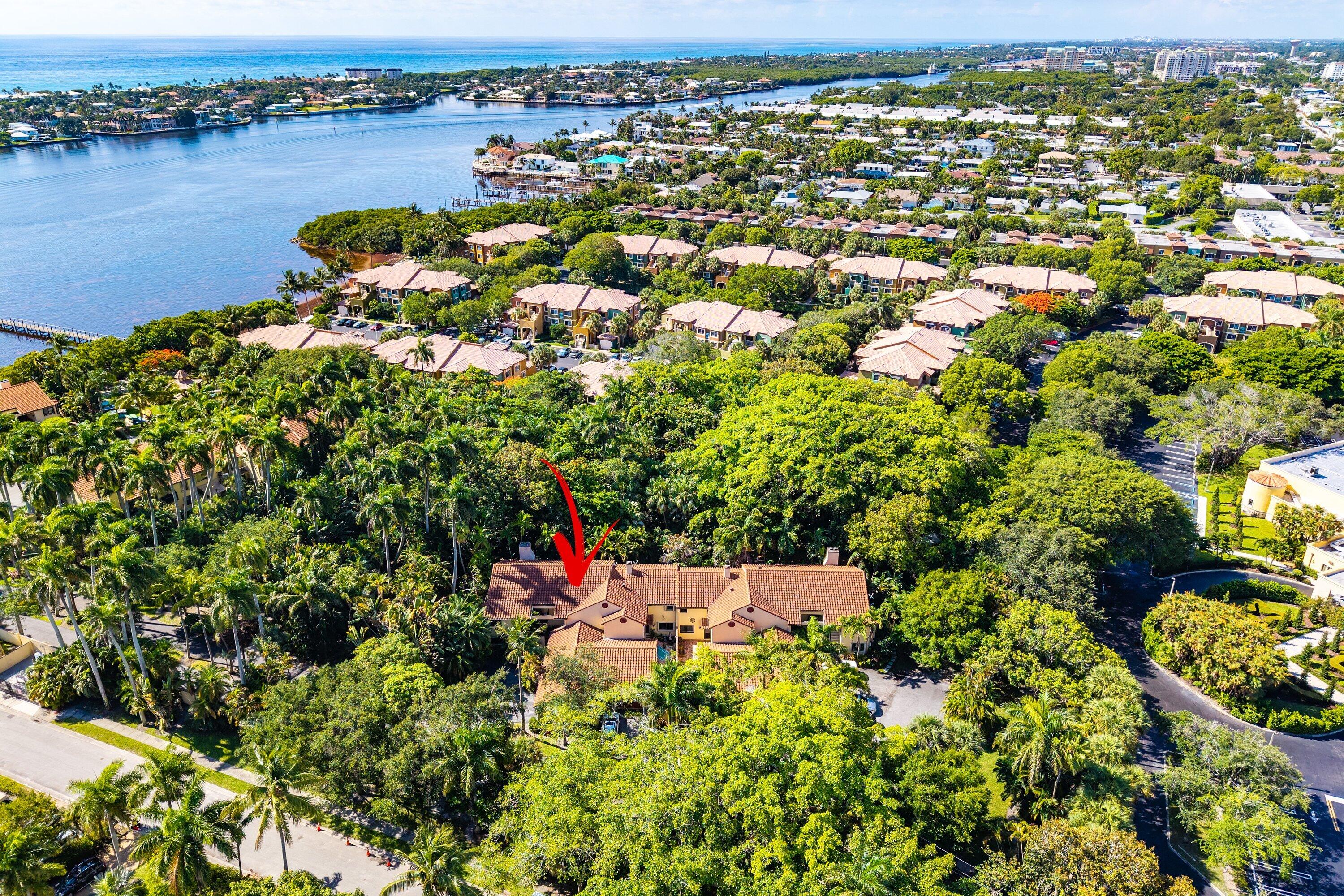 16 Via Lago Property Photo 39