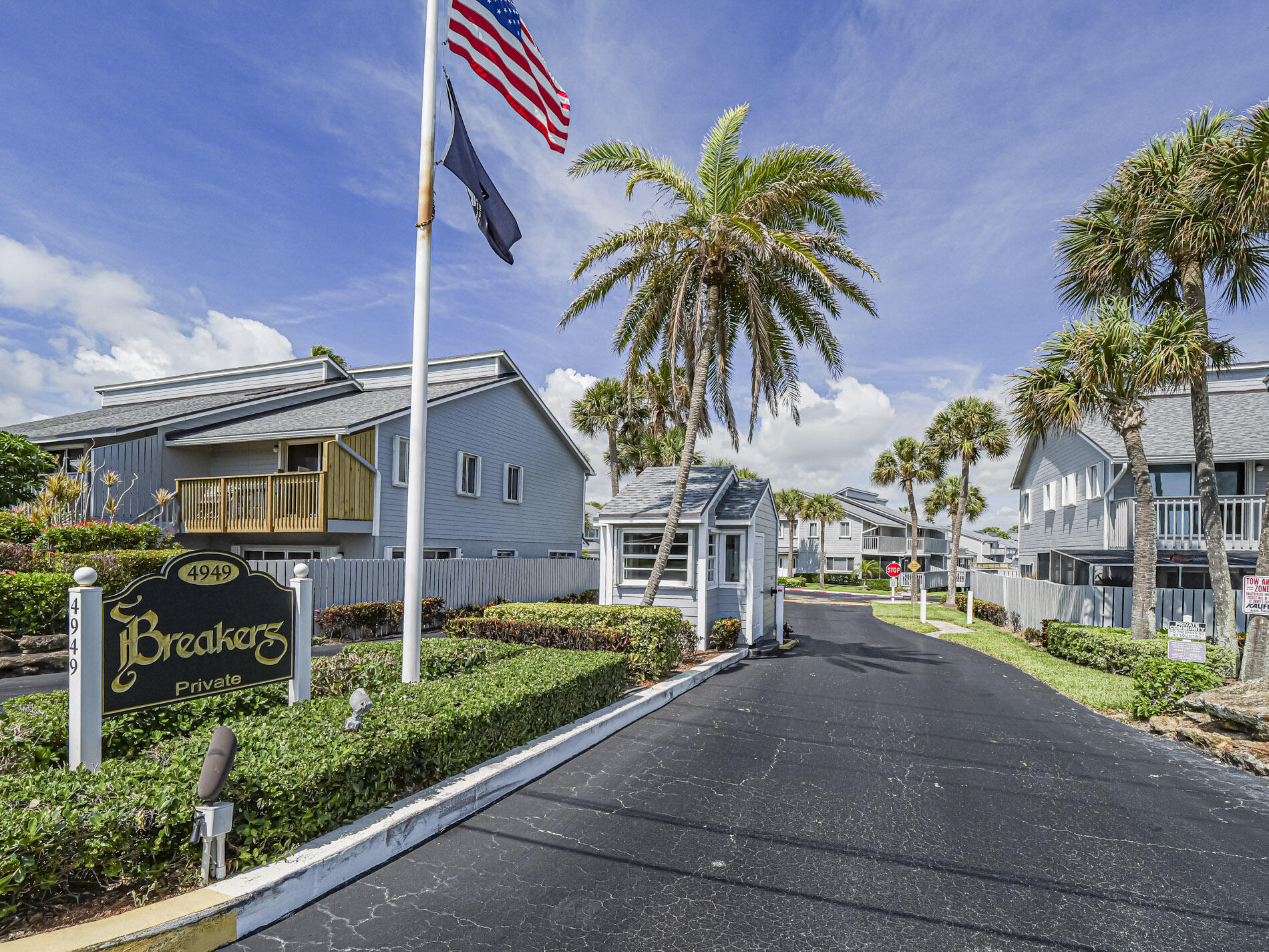 4949 N Highway A1a 142 Property Photo 2