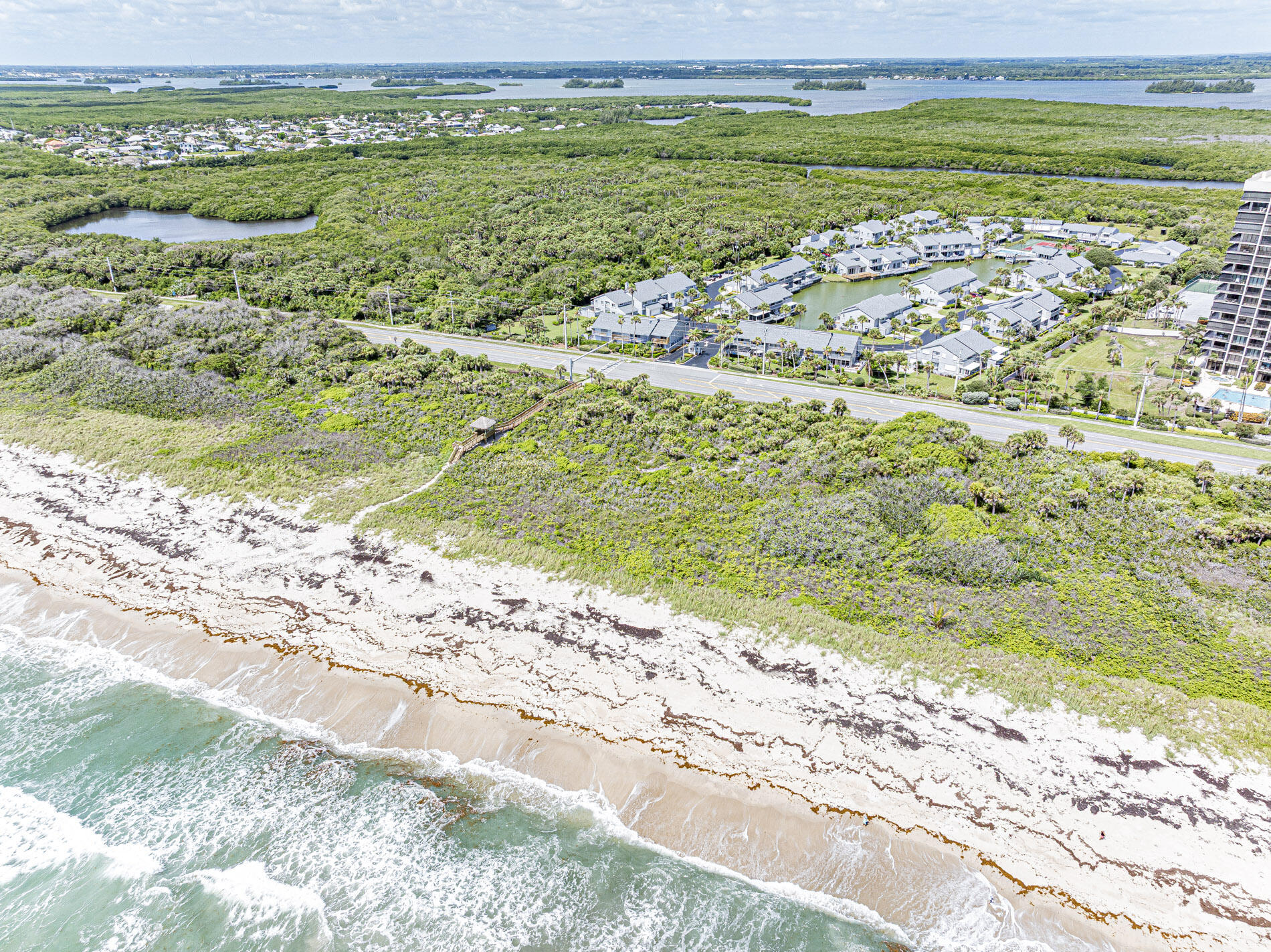 4949 N Highway A1a 142 Property Photo 43