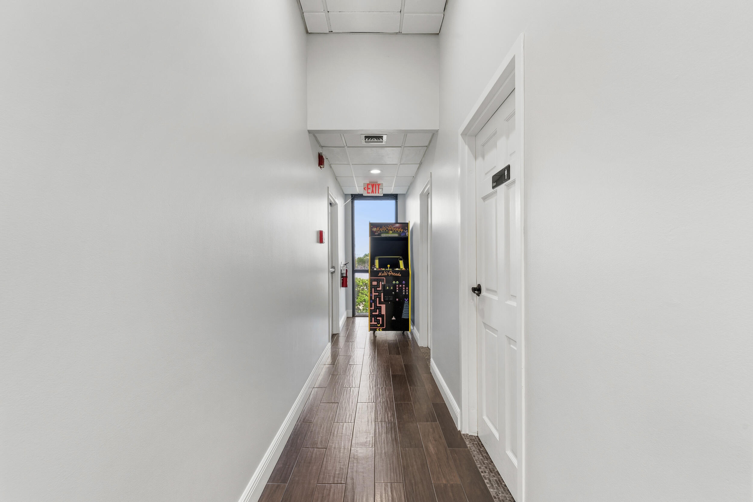 1000 Southern Boulevard Property Photo 17