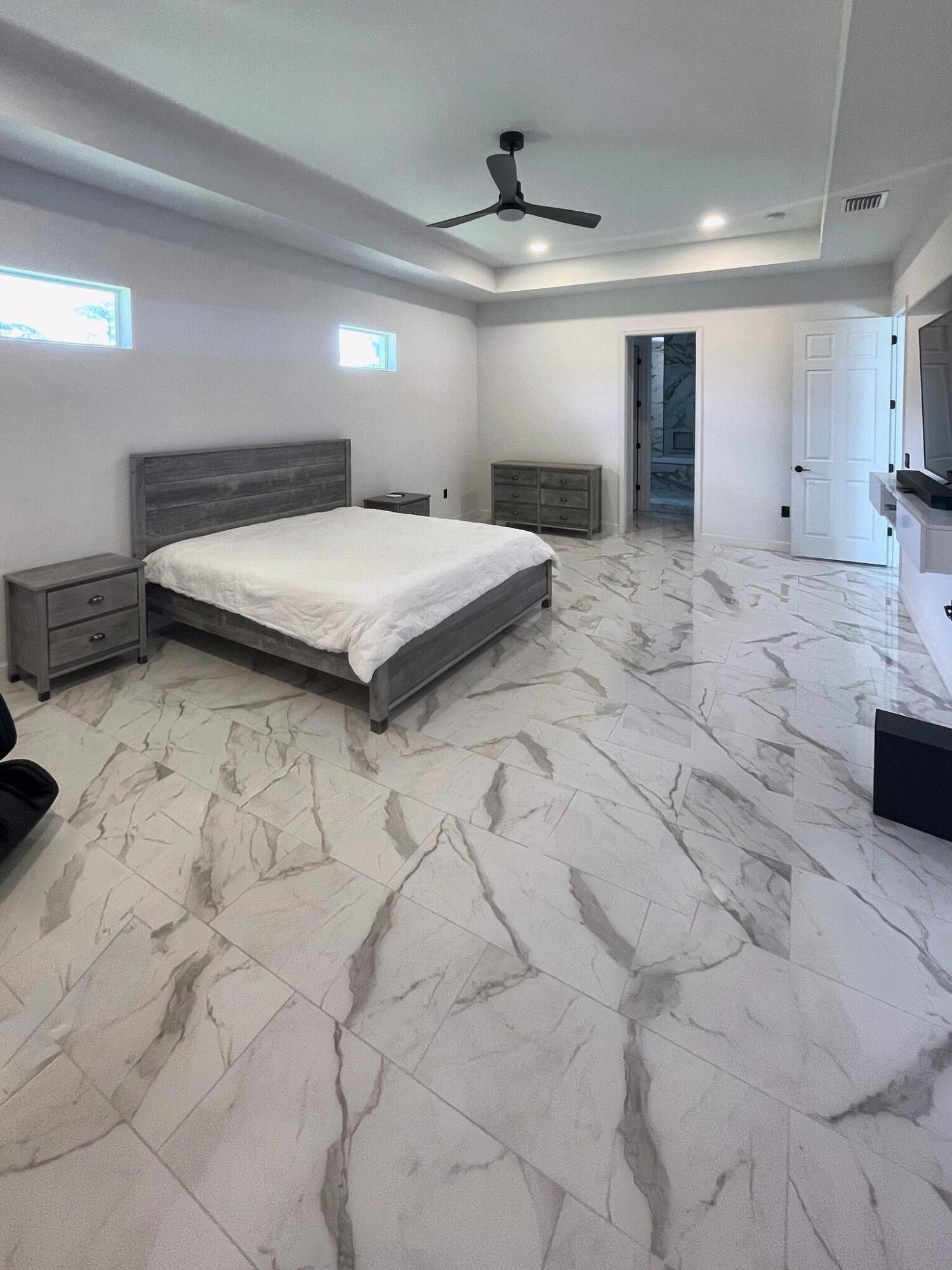 8036 Spendthrift Lane Property Photo 13