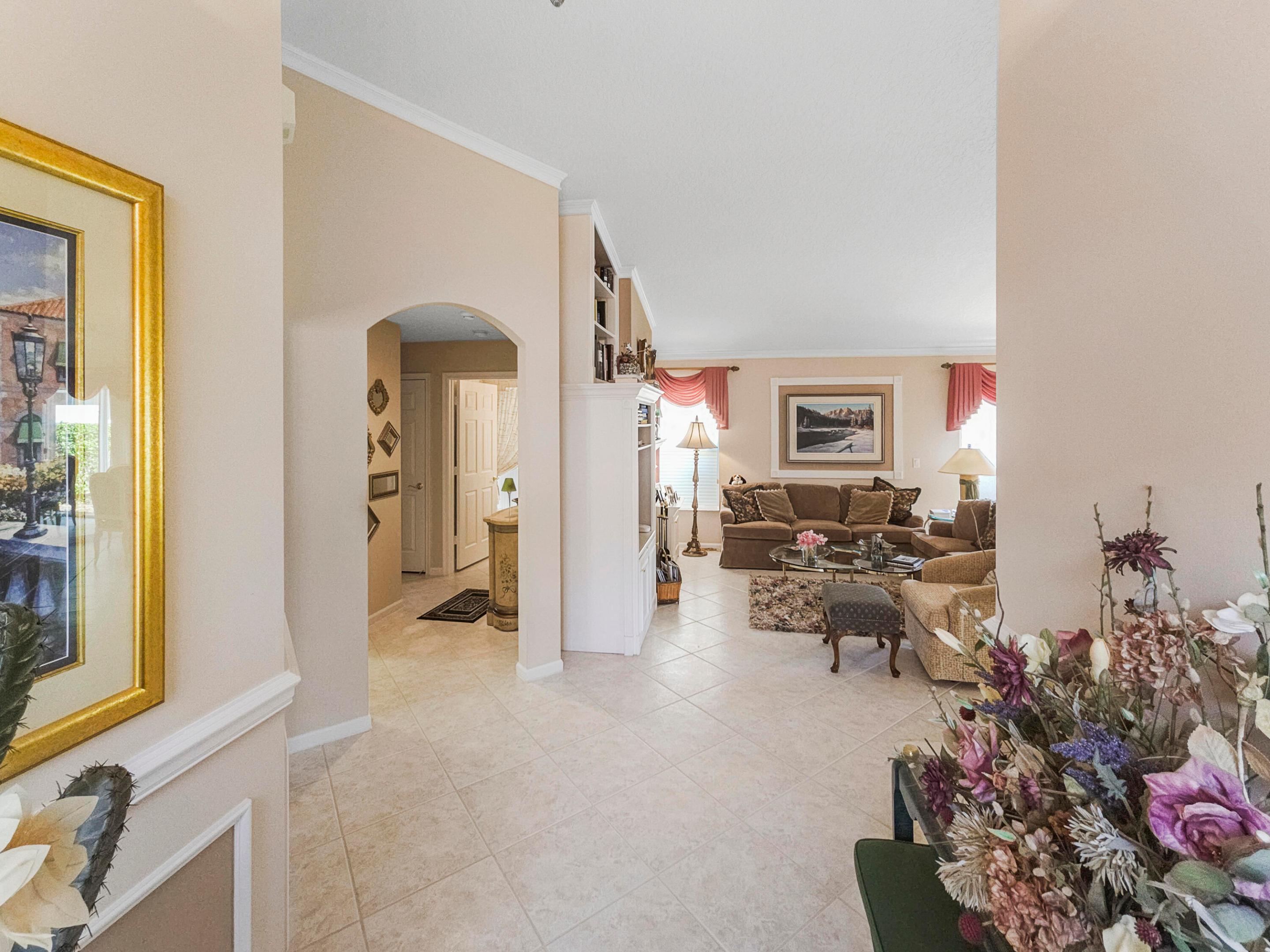 5122 Corbel Lake Way Property Photo 6