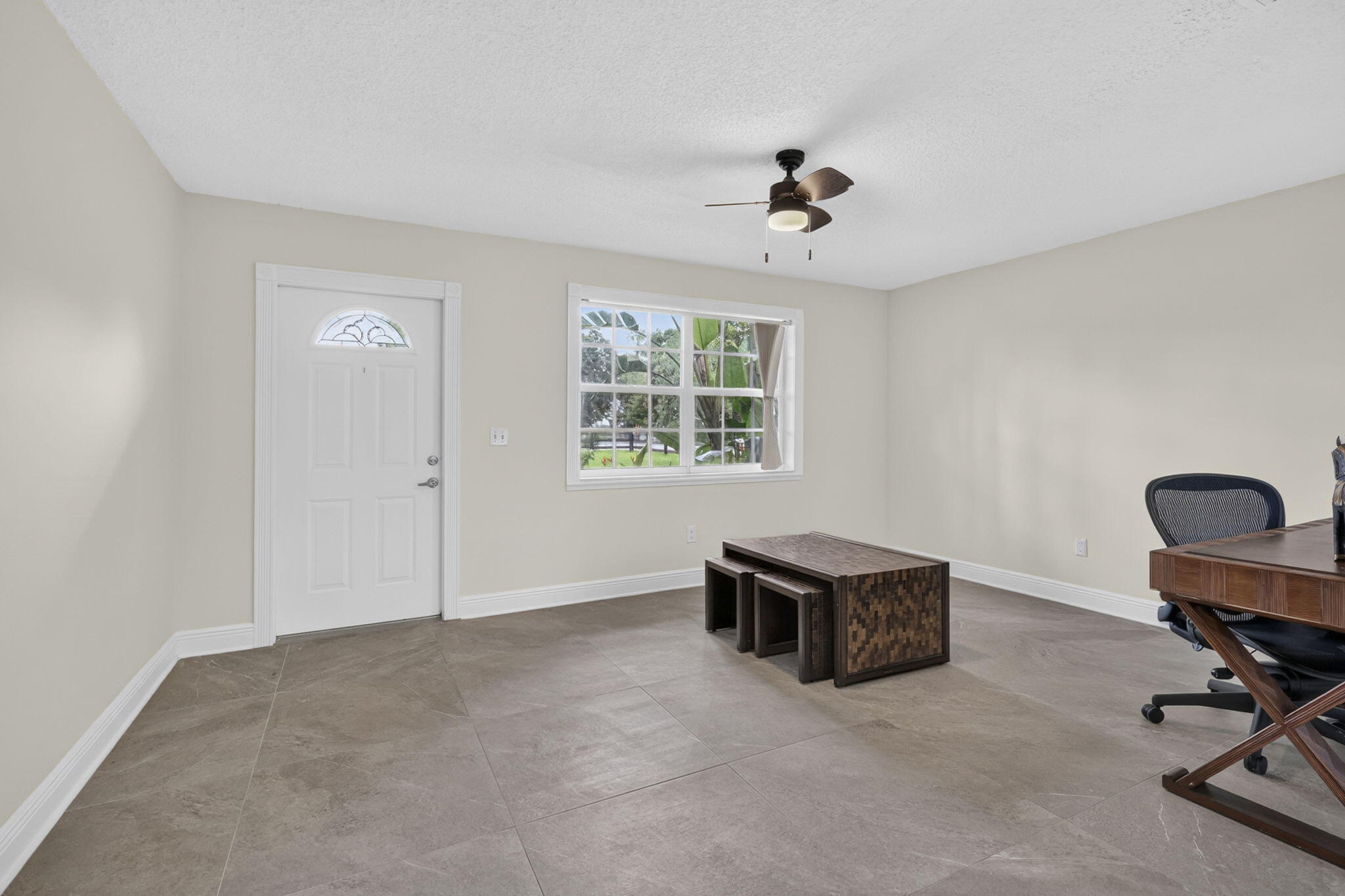 14346 Tripp Road N Property Photo 55
