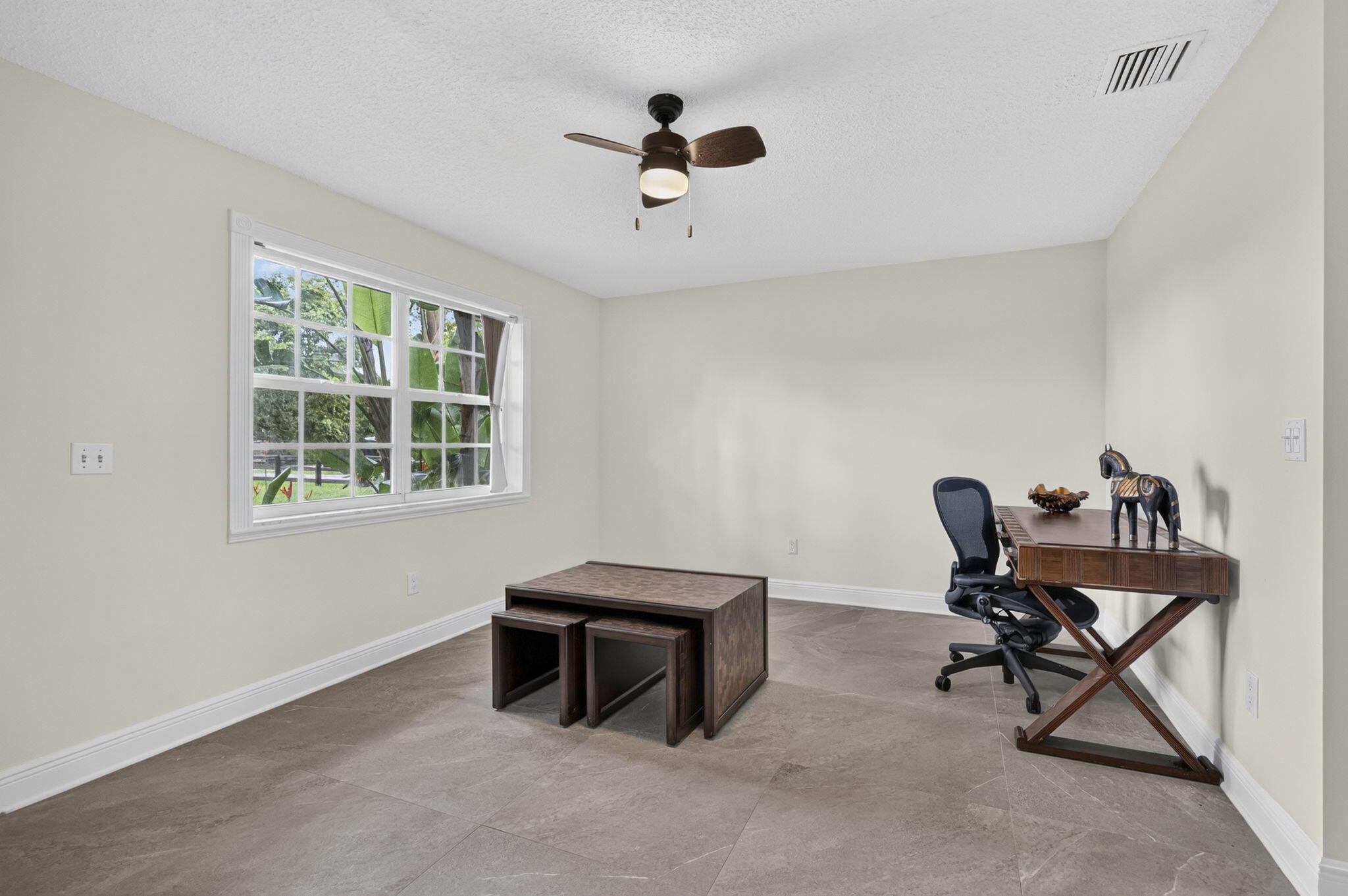 14346 Tripp Road N Property Photo 56