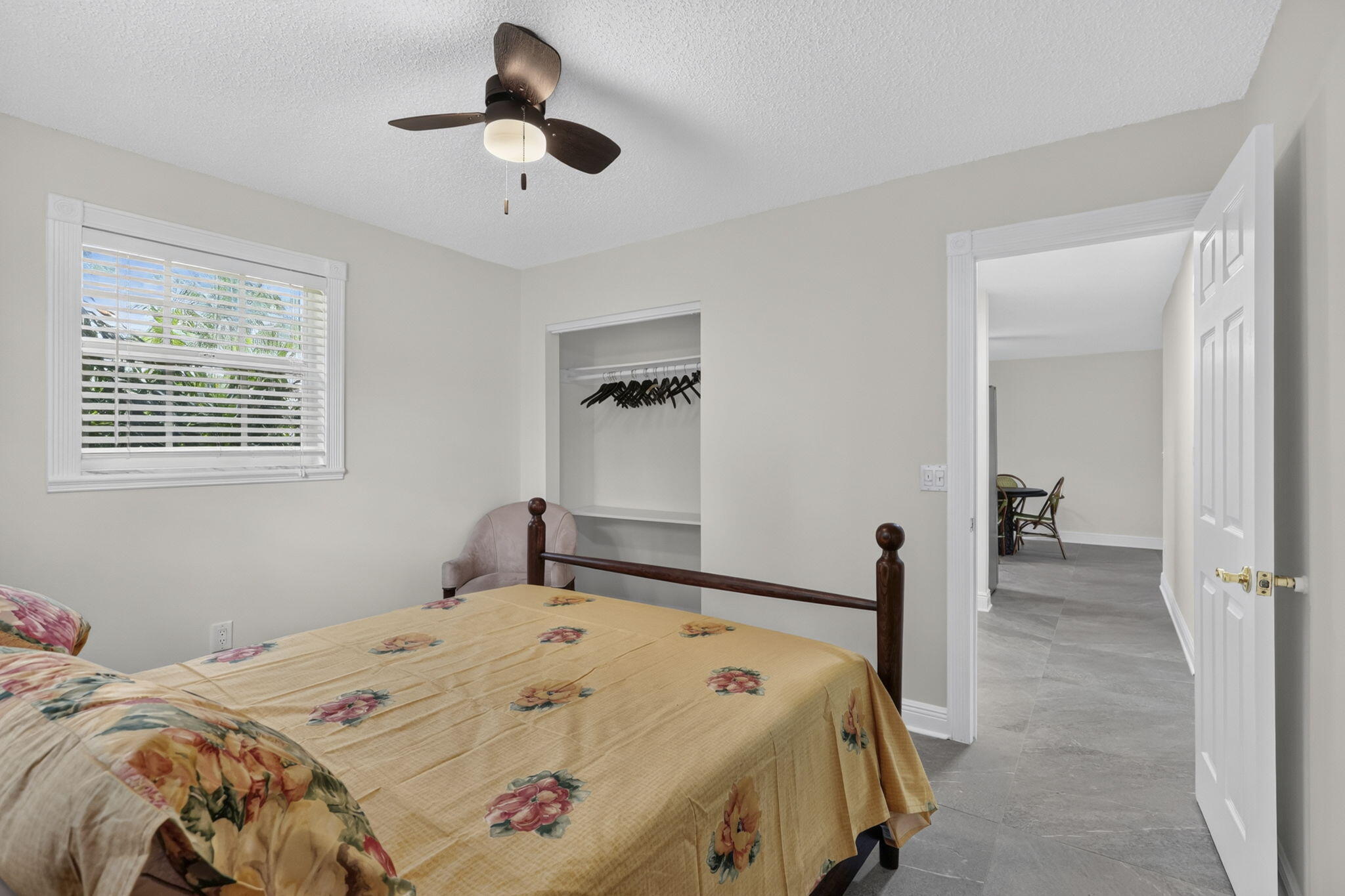 14346 Tripp Road N Property Photo 66
