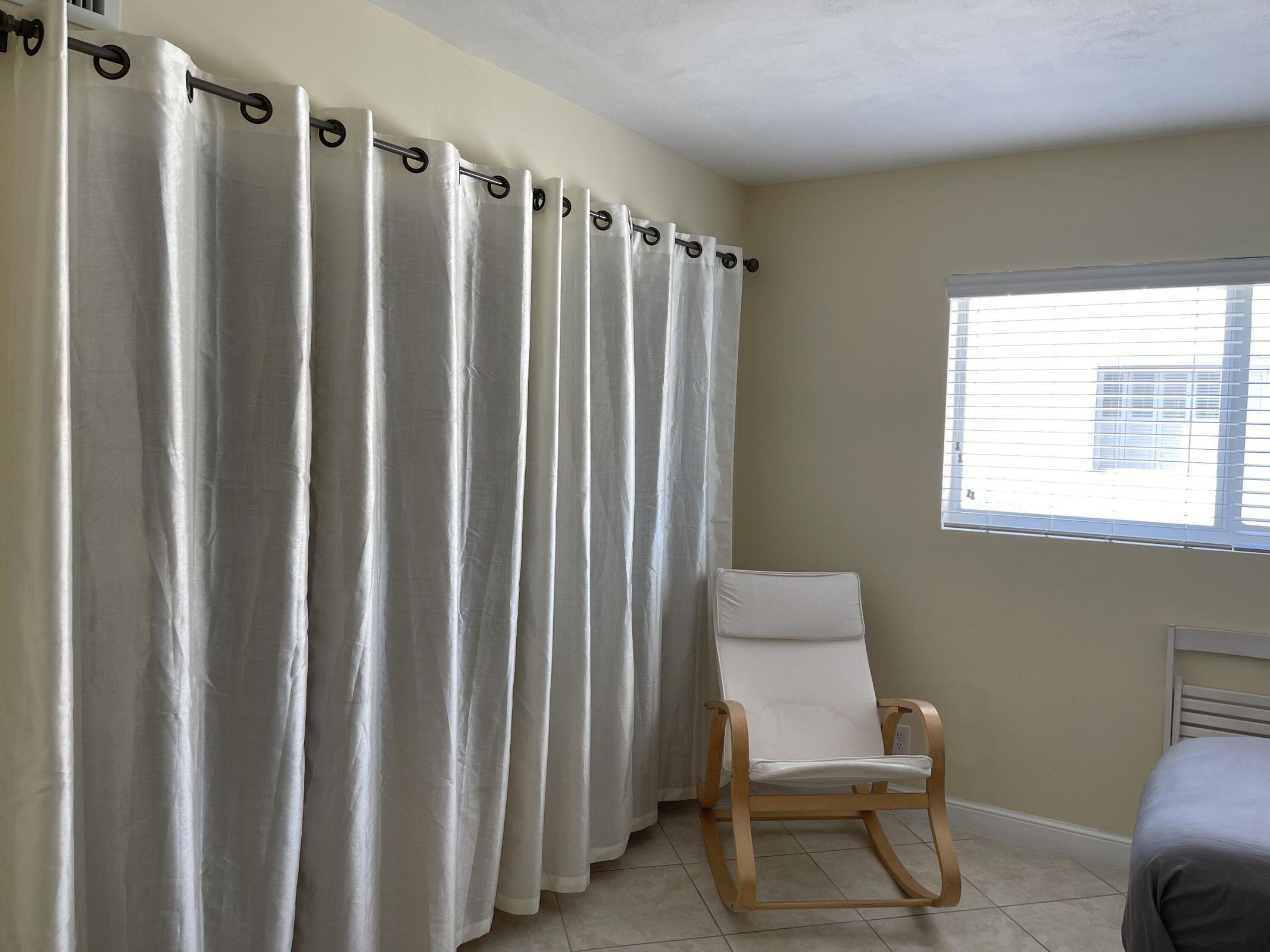 300 E Royal Palm Road 0420 Property Photo 26