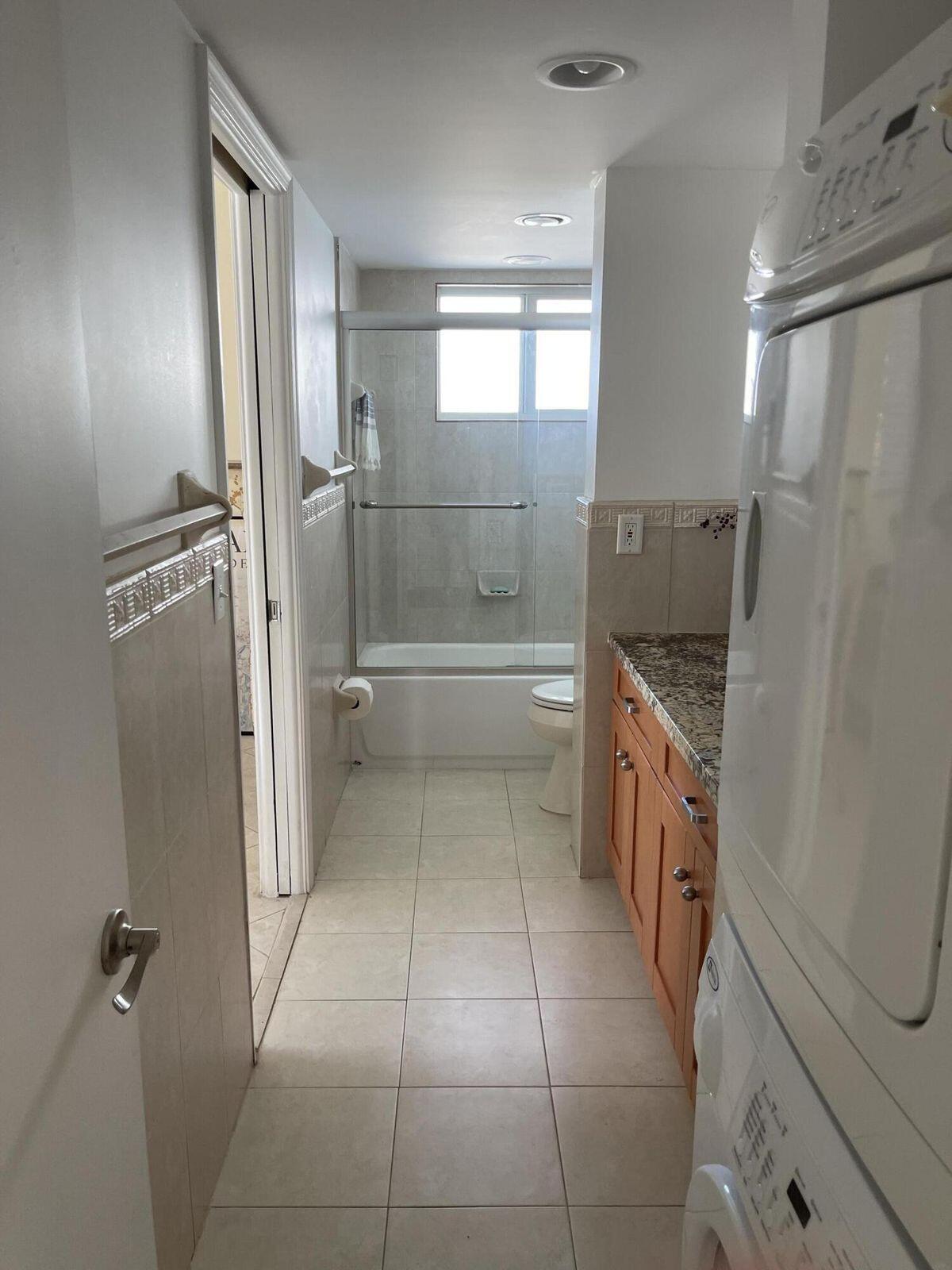 300 E Royal Palm Road 0420 Property Photo 27