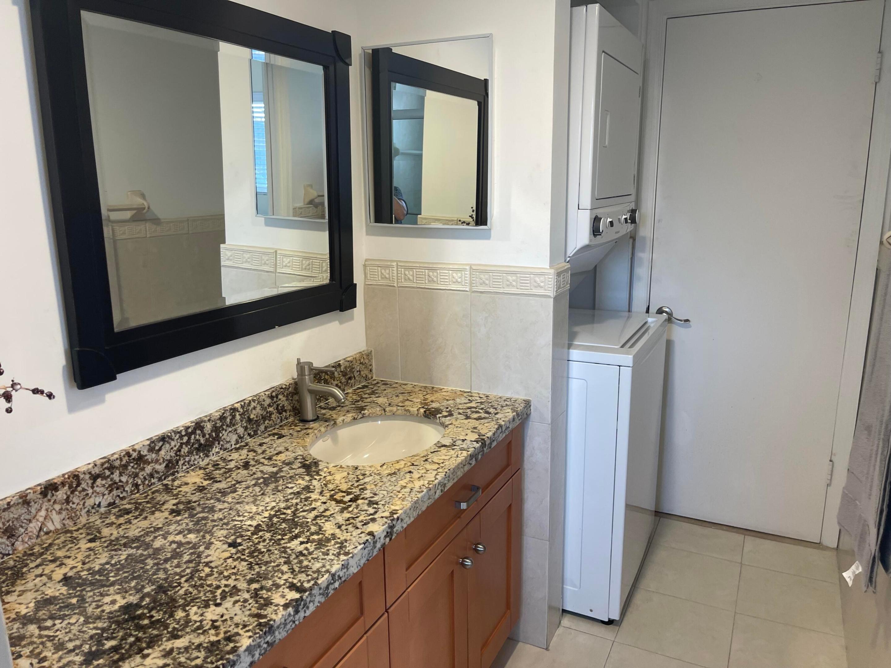 300 E Royal Palm Road 0420 Property Photo 29