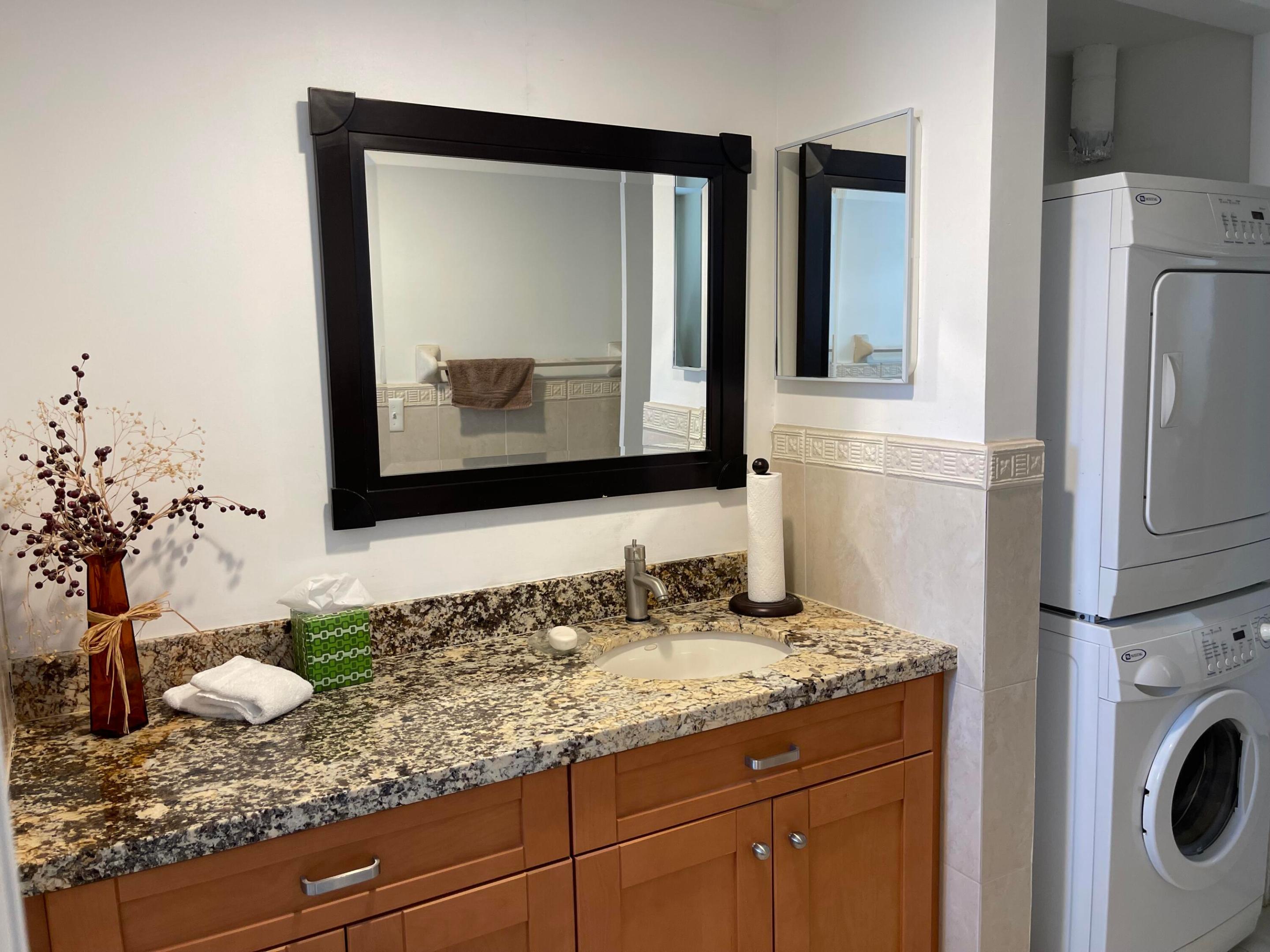 300 E Royal Palm Road 0420 Property Photo 30