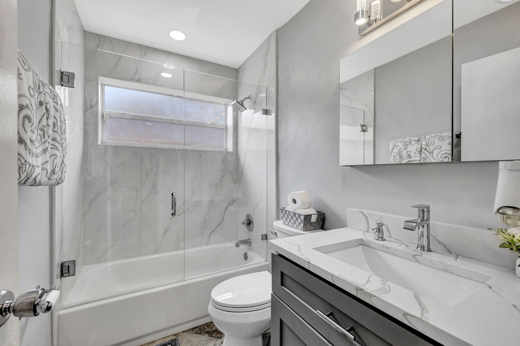 4901 Nw 27th Way Property Photo 16