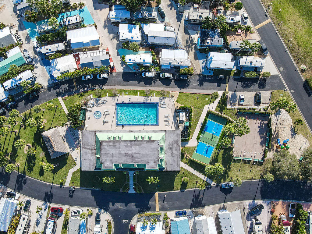 900 Juno Ocean Walk Property Photo 4