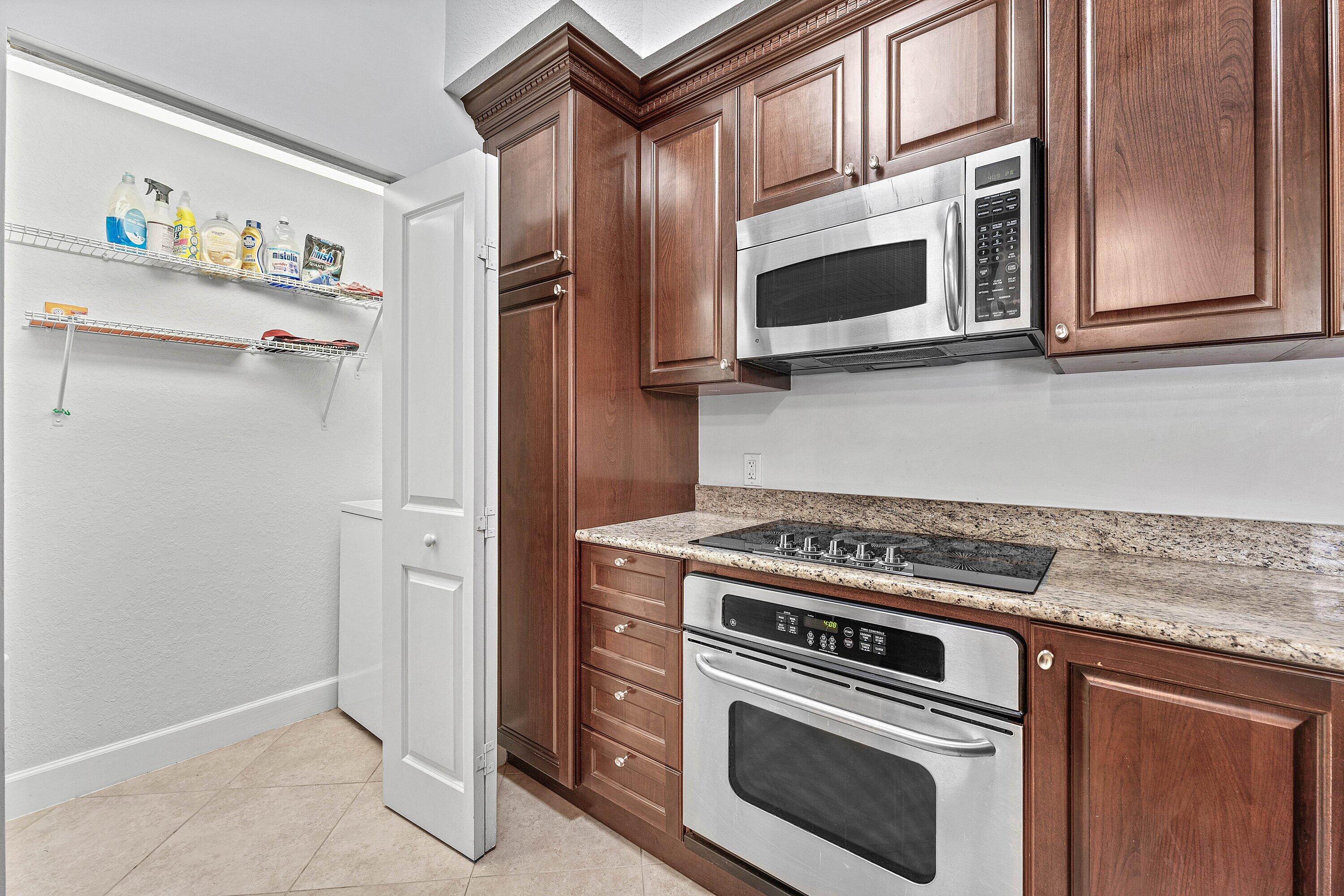3308 Renaissance Way Property Photo 12