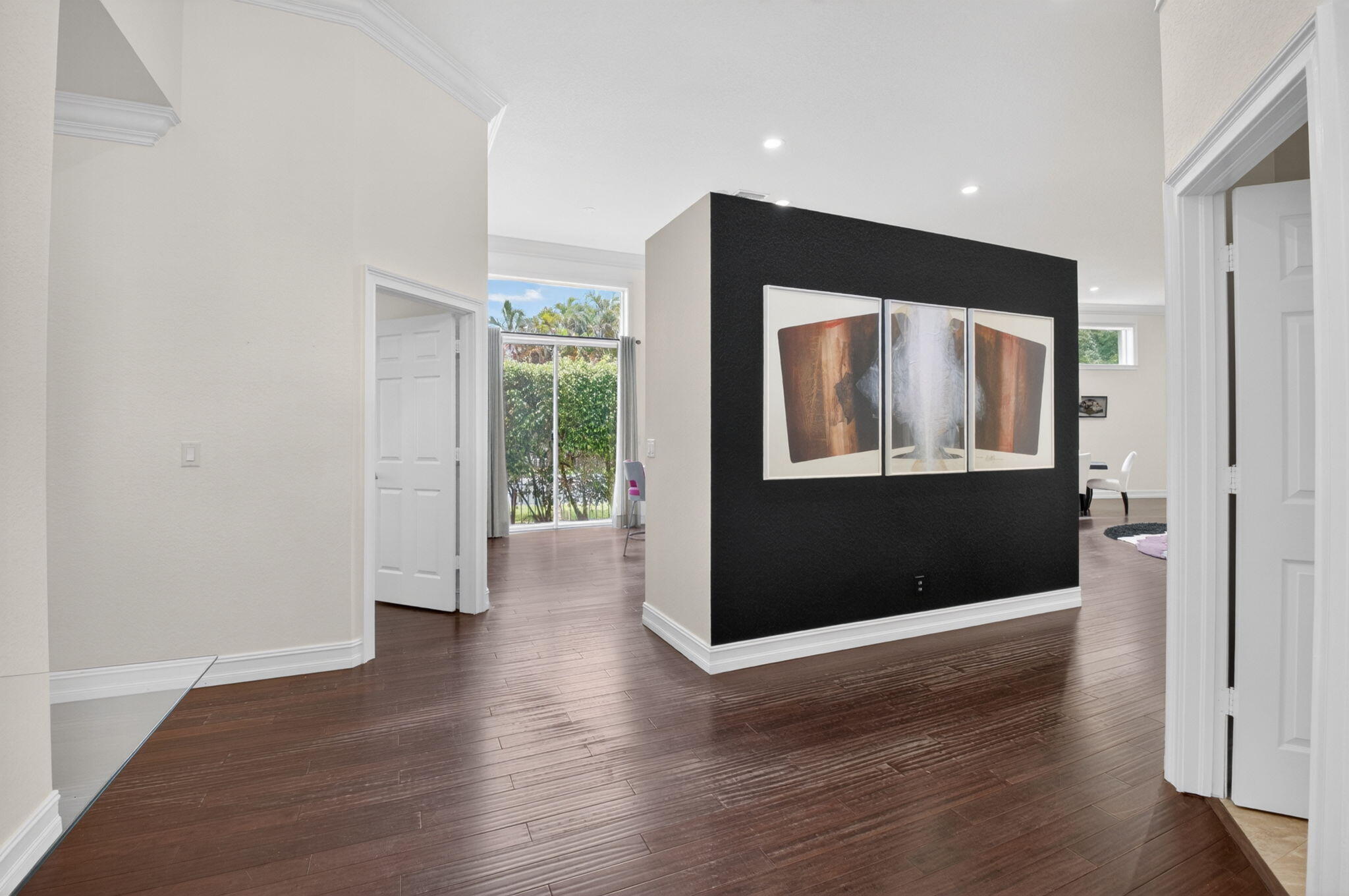11585 Green Golf Lane Property Photo 6