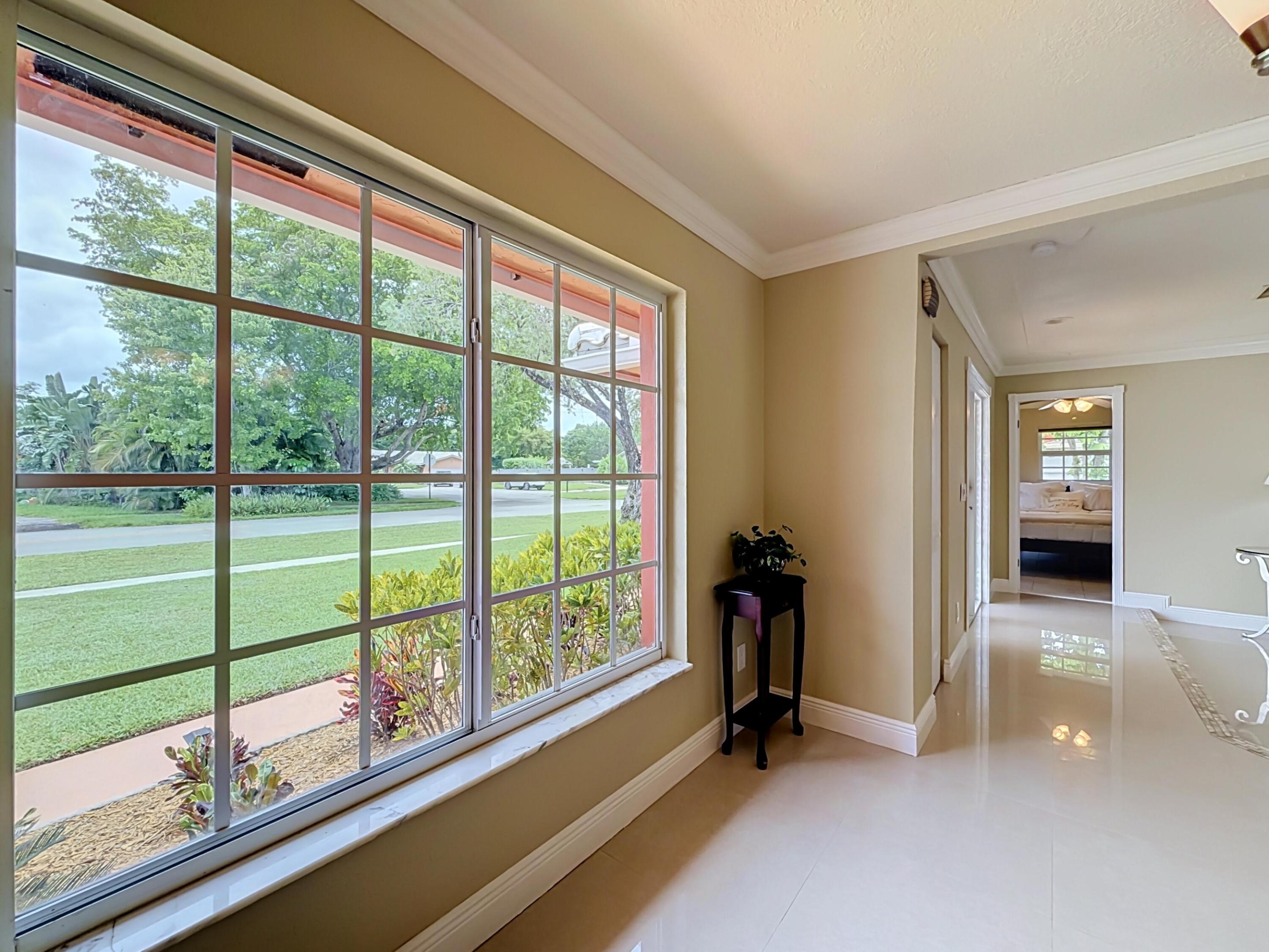 851 E Plantation Circle Property Photo 15