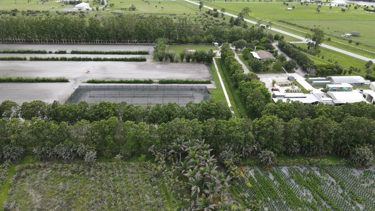8006 Sw Kanner Highway Property Photo 7