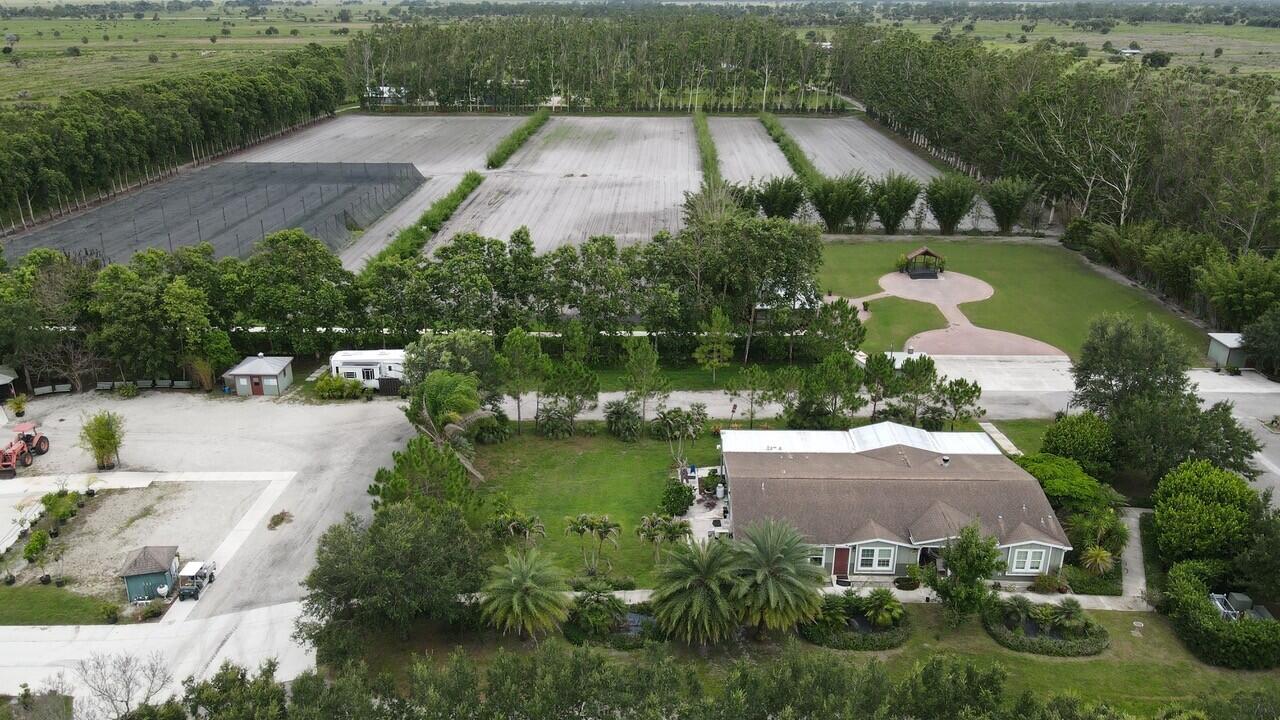 8006 Sw Kanner Highway Property Photo 21