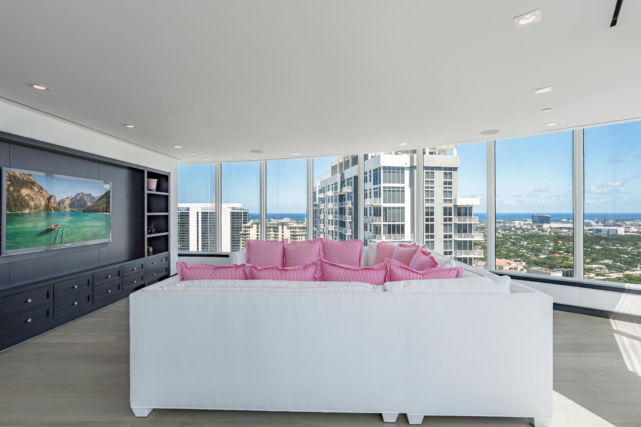 333 Las Olas Way 4206 Property Photo 43