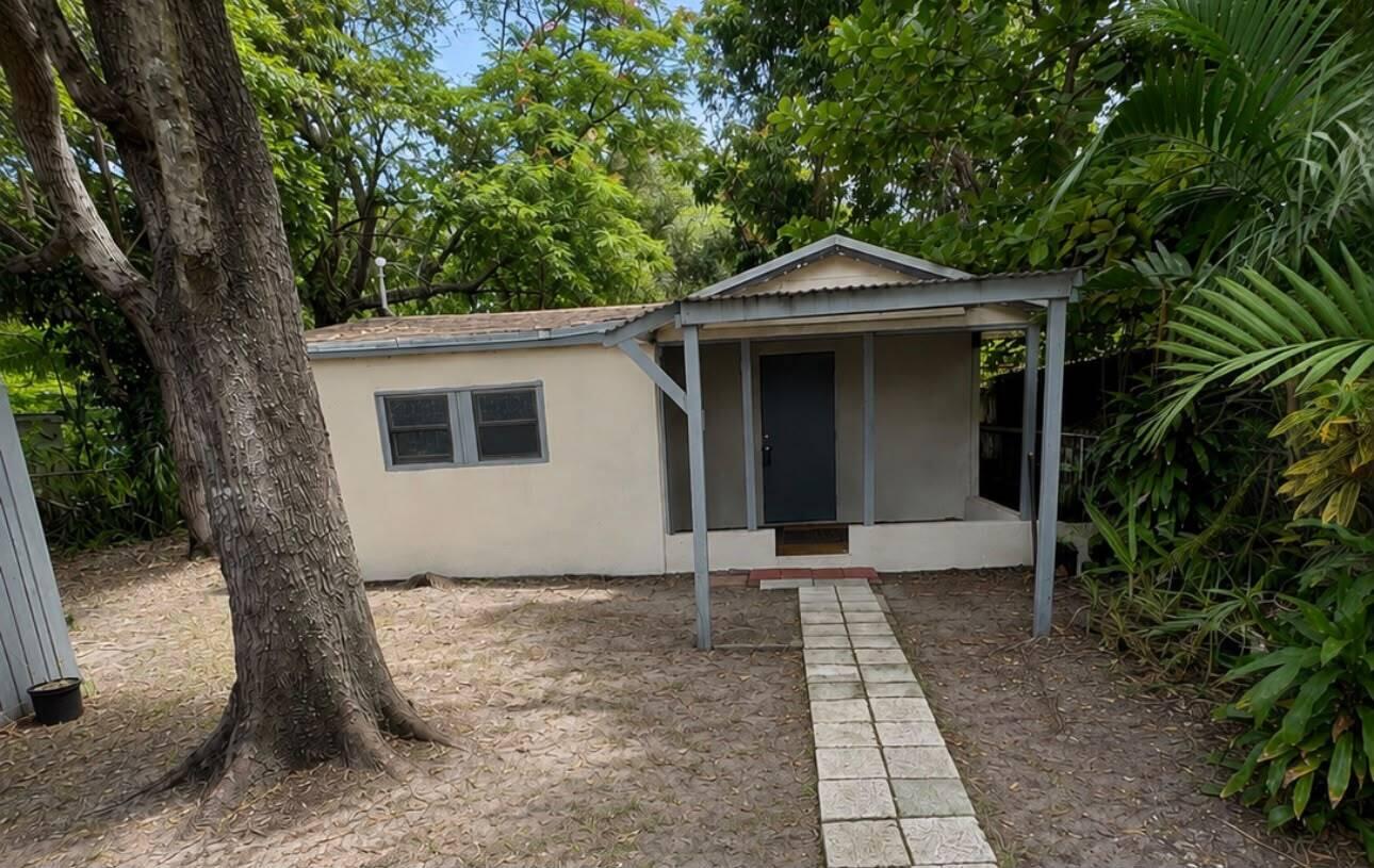 210 Sw 7th Street Property Photo 7