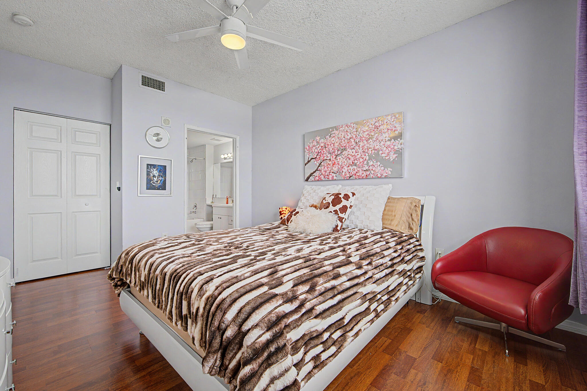 616 Clearwater Park Road 713 Property Photo 10