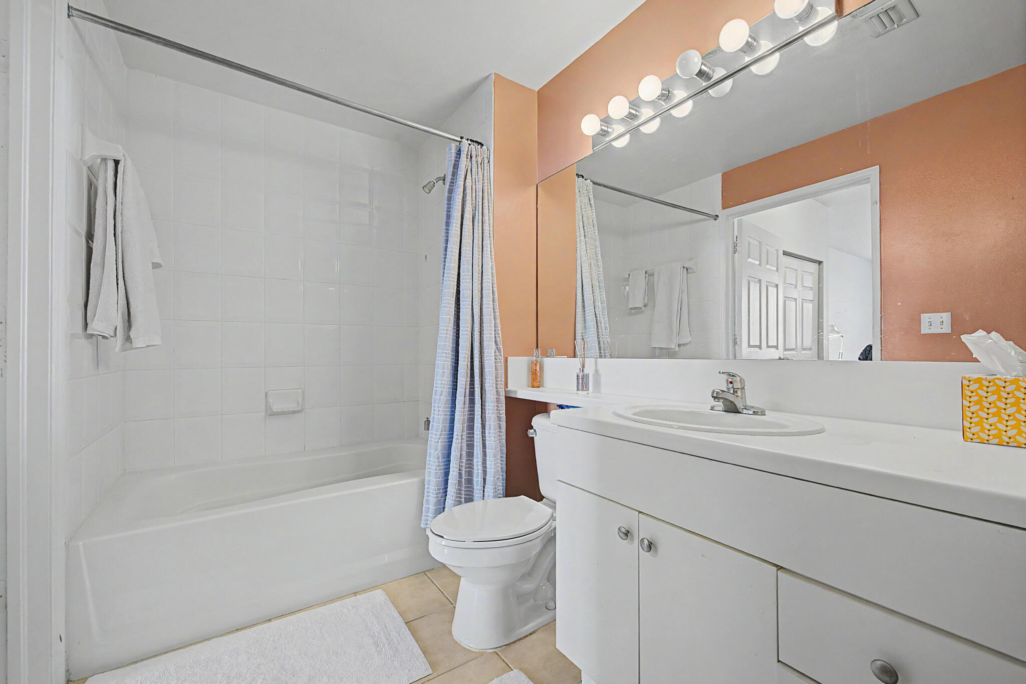 616 Clearwater Park Road 713 Property Photo 14